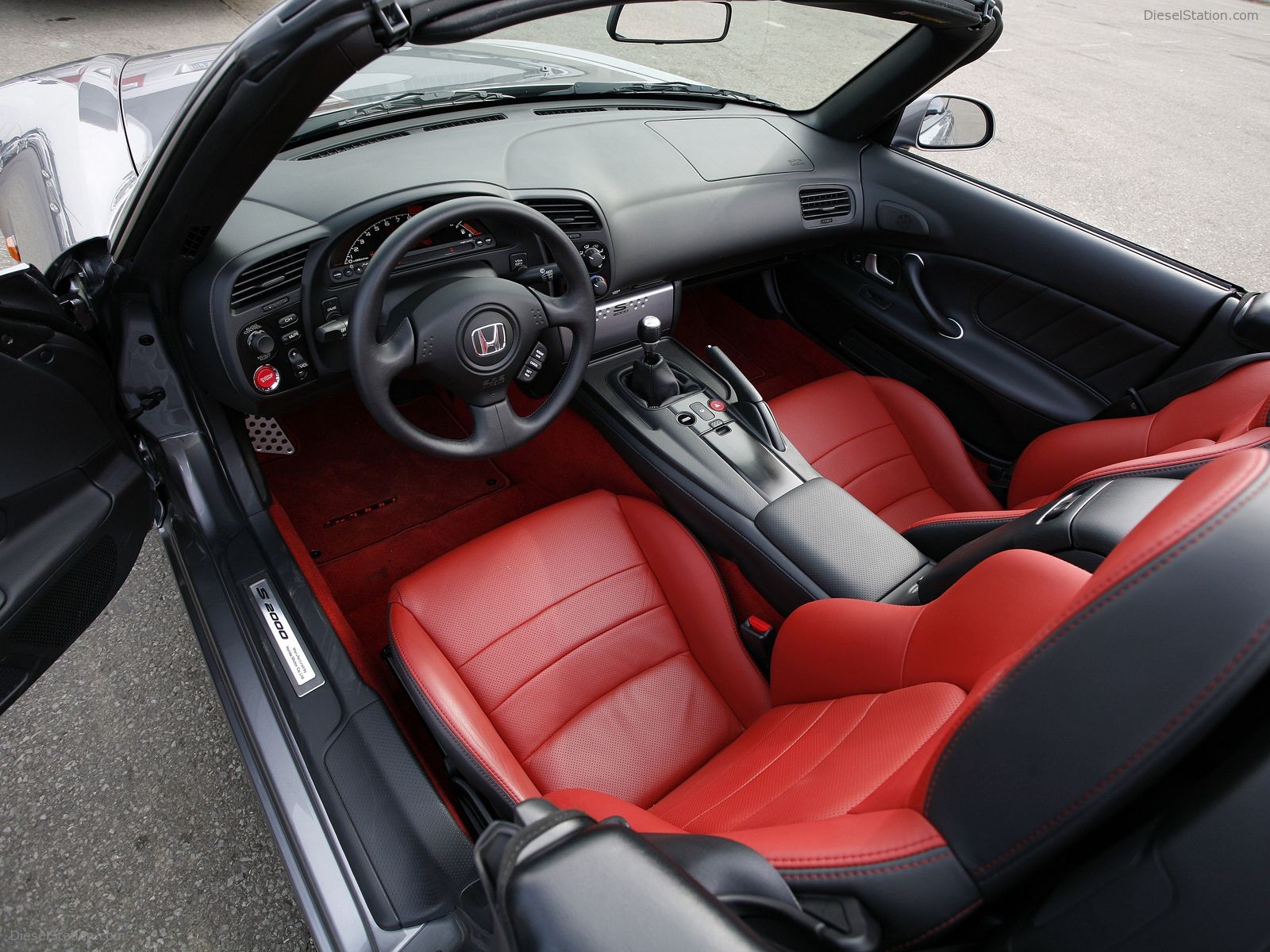 Honda S2000 (2008) Pictures