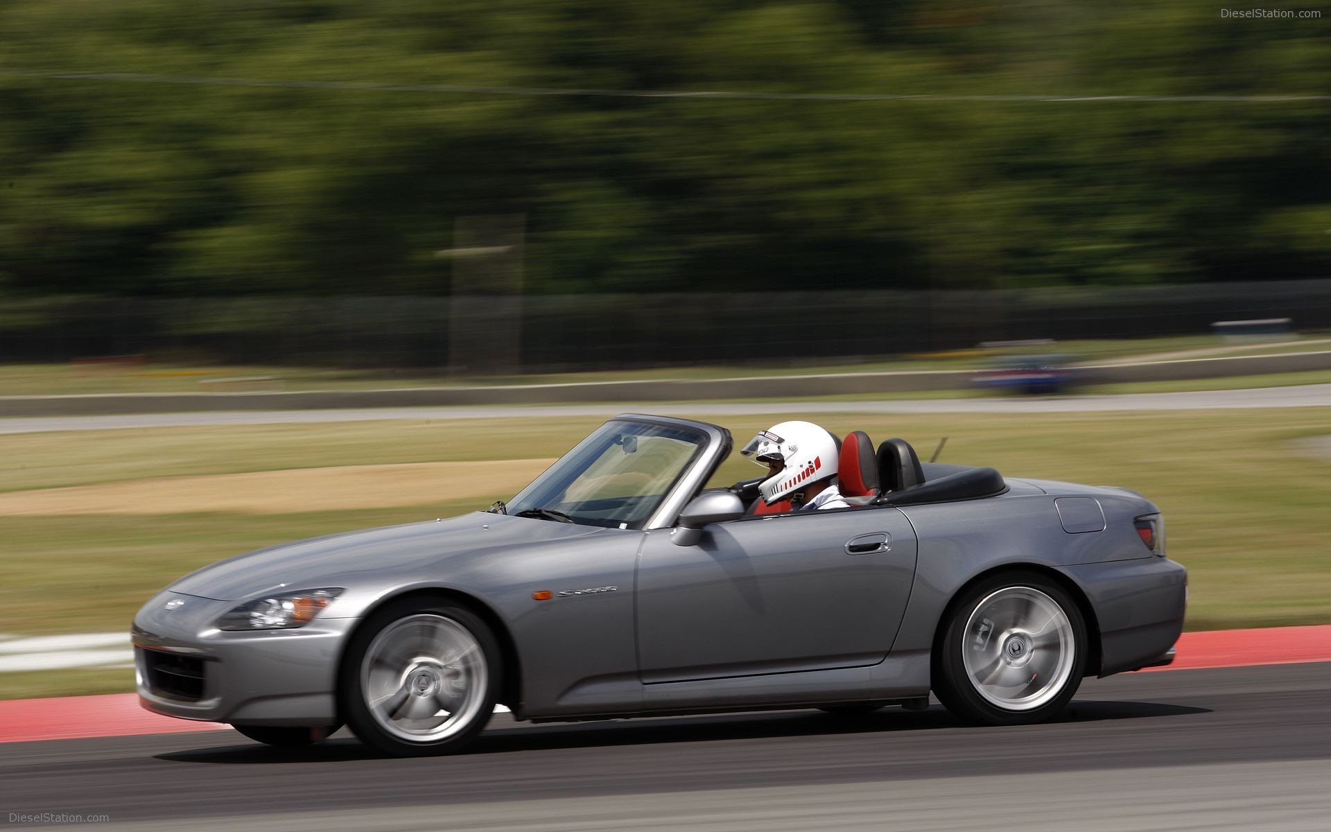 Honda S2000 (2008) Pictures