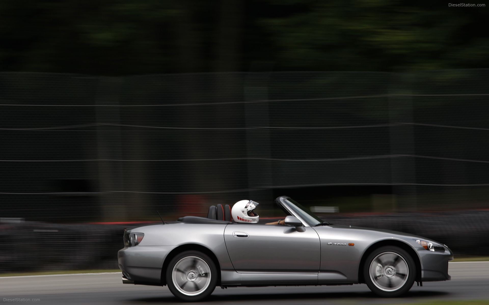 Honda S2000 (2008) Pictures