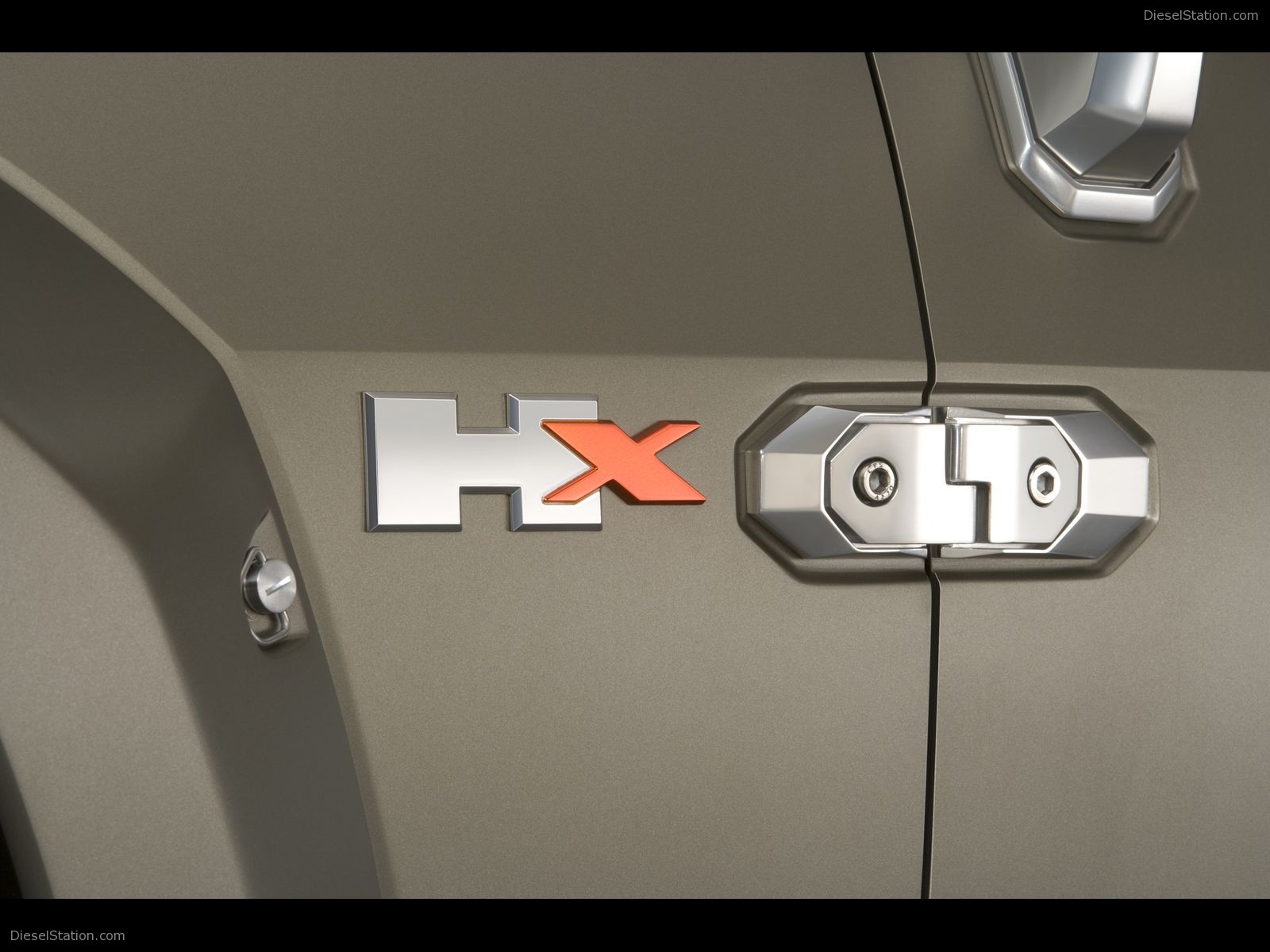 Hummer HX Concept Pictures