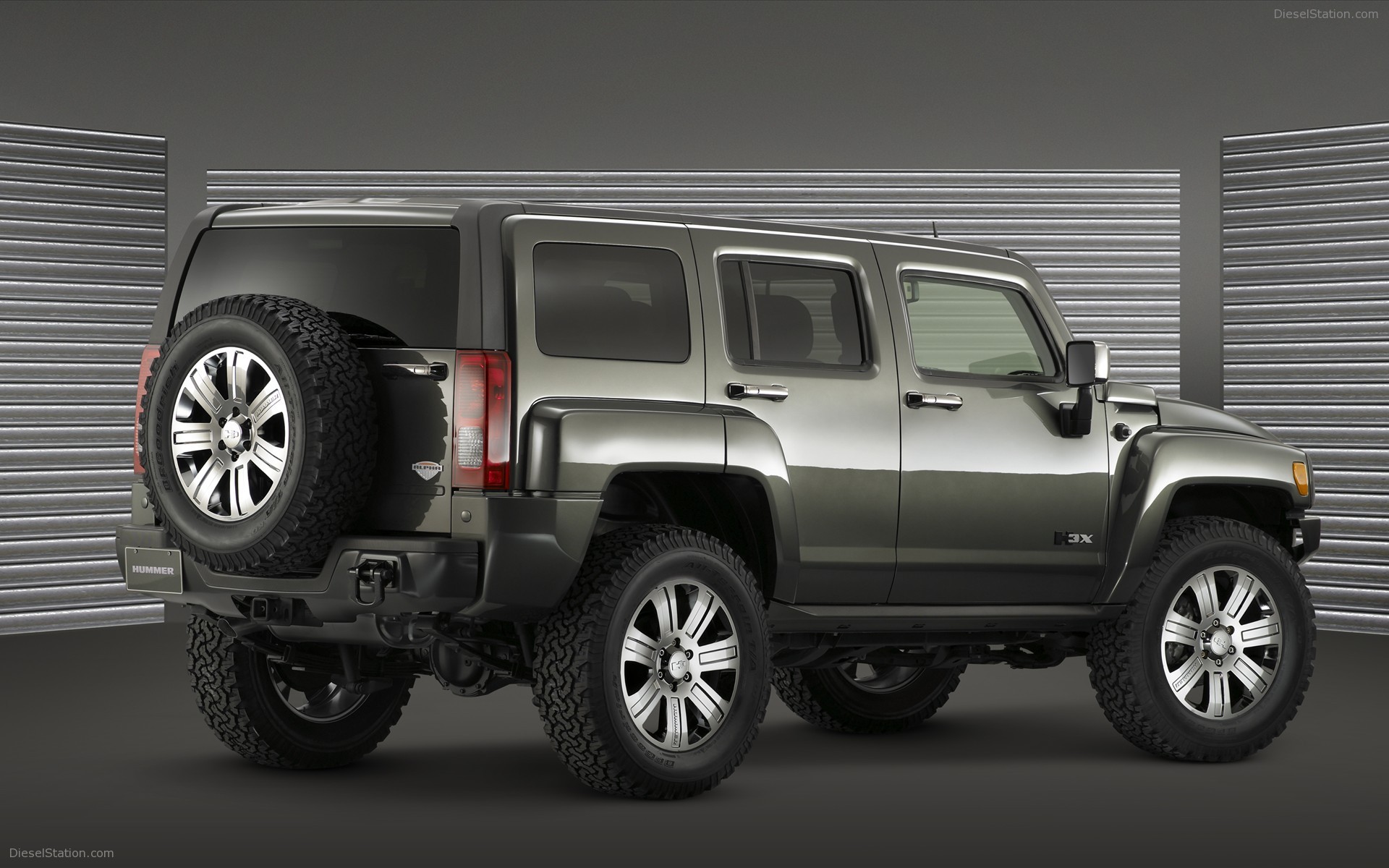 Hummer At SEMA 2009