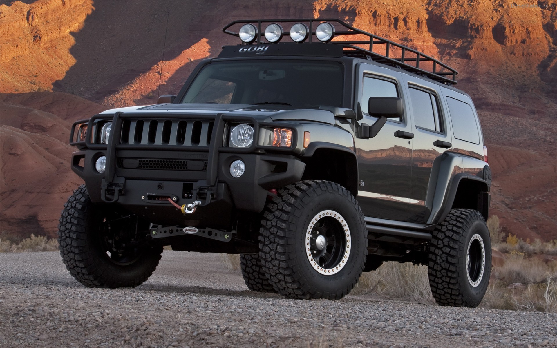 Hummer At SEMA 2009