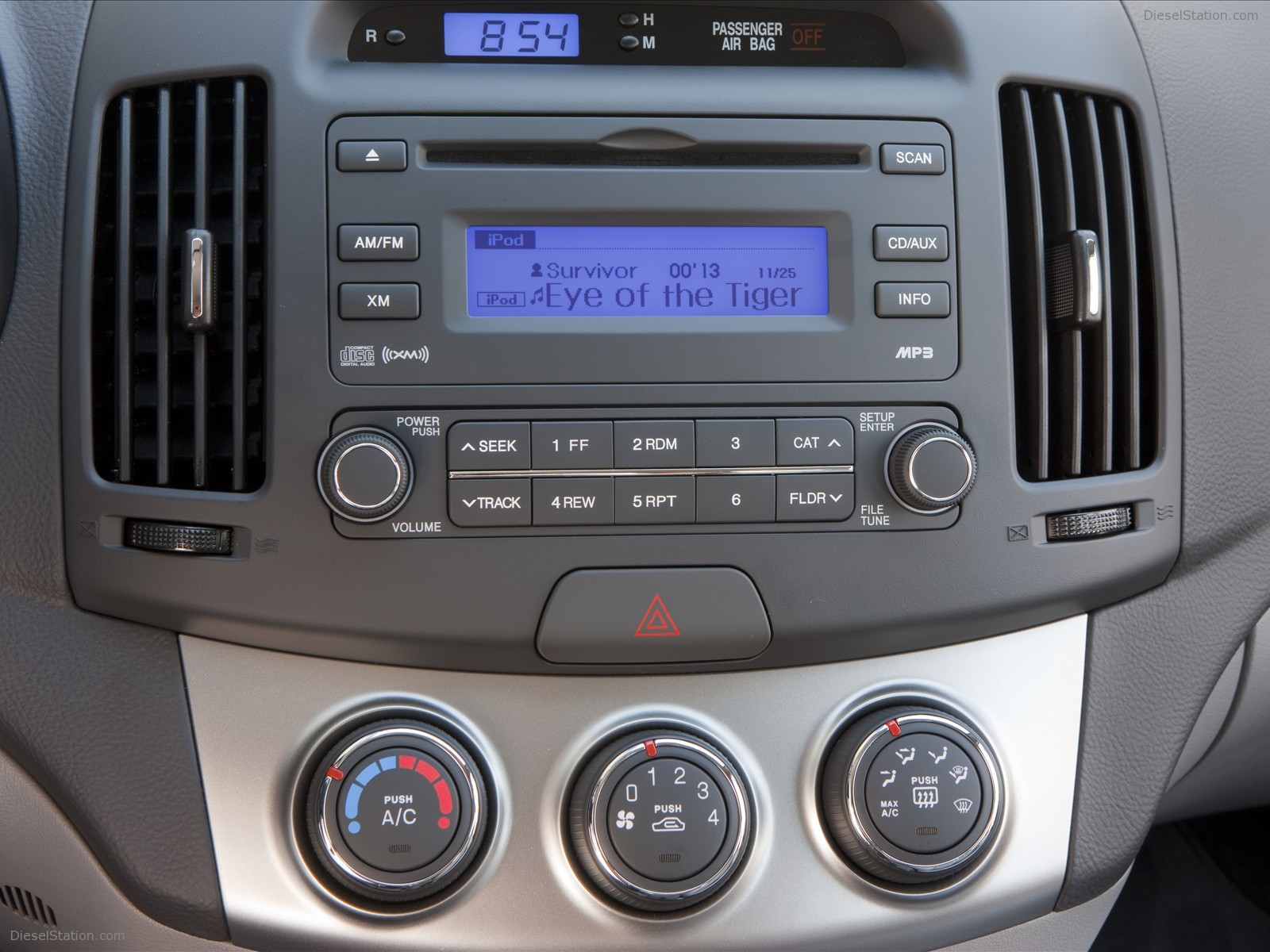 2010 Hyundai Elantra Blue