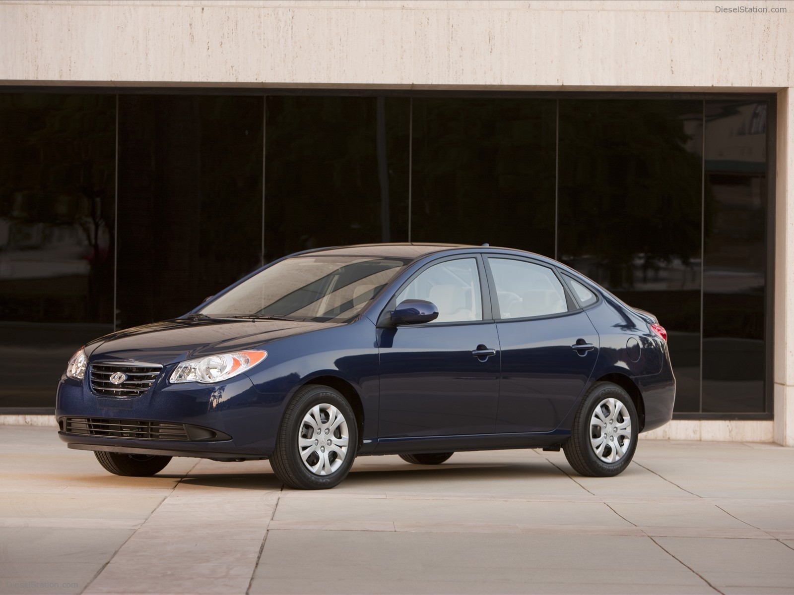 2010 Hyundai Elantra Blue