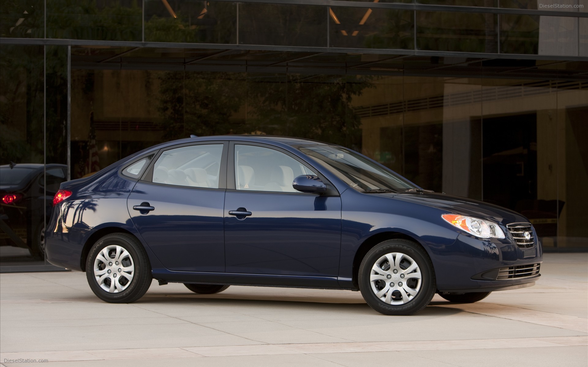 2010 Hyundai Elantra Blue