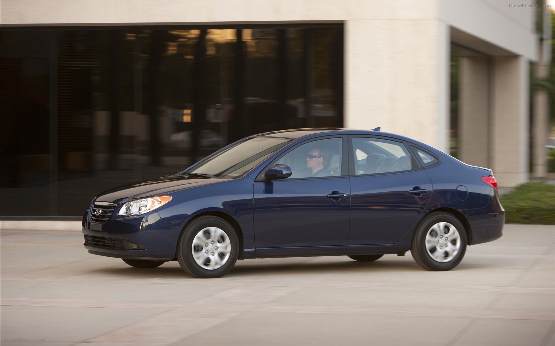 2010 Hyundai Elantra Blue