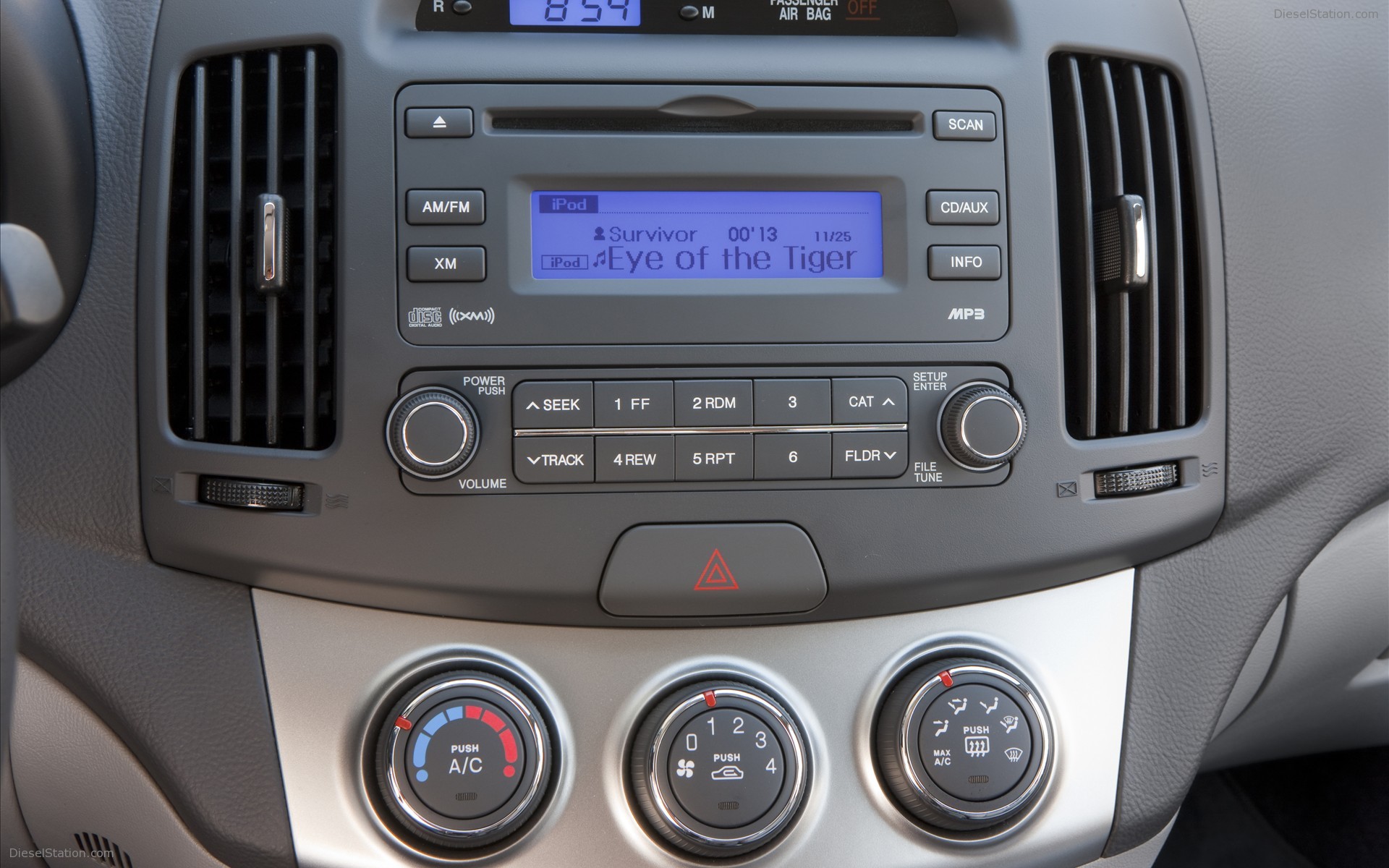 2010 Hyundai Elantra Blue