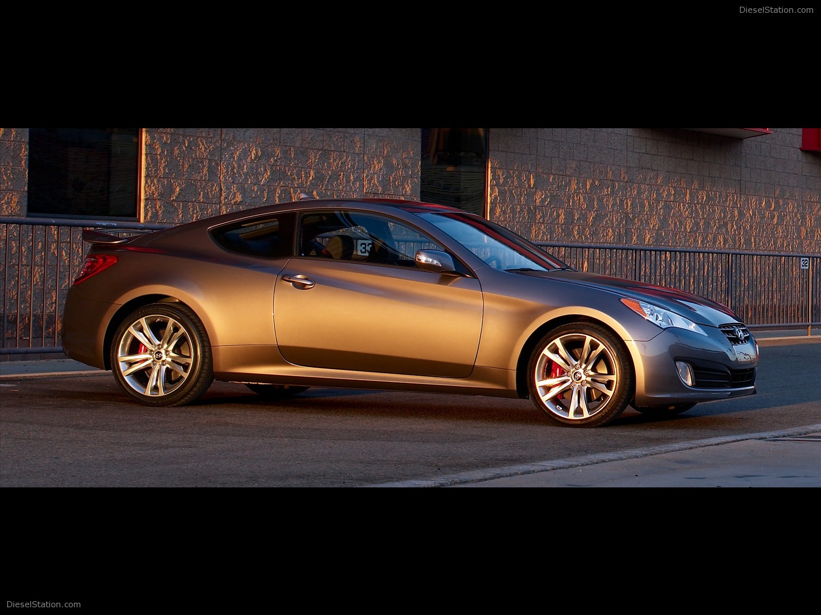 2010 Hyundai Genesis Coupe