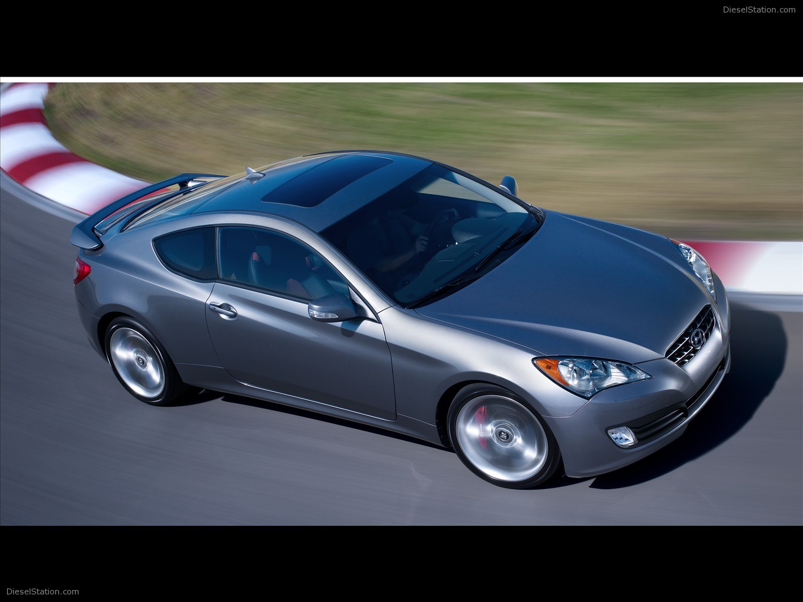 2010 Hyundai Genesis Coupe