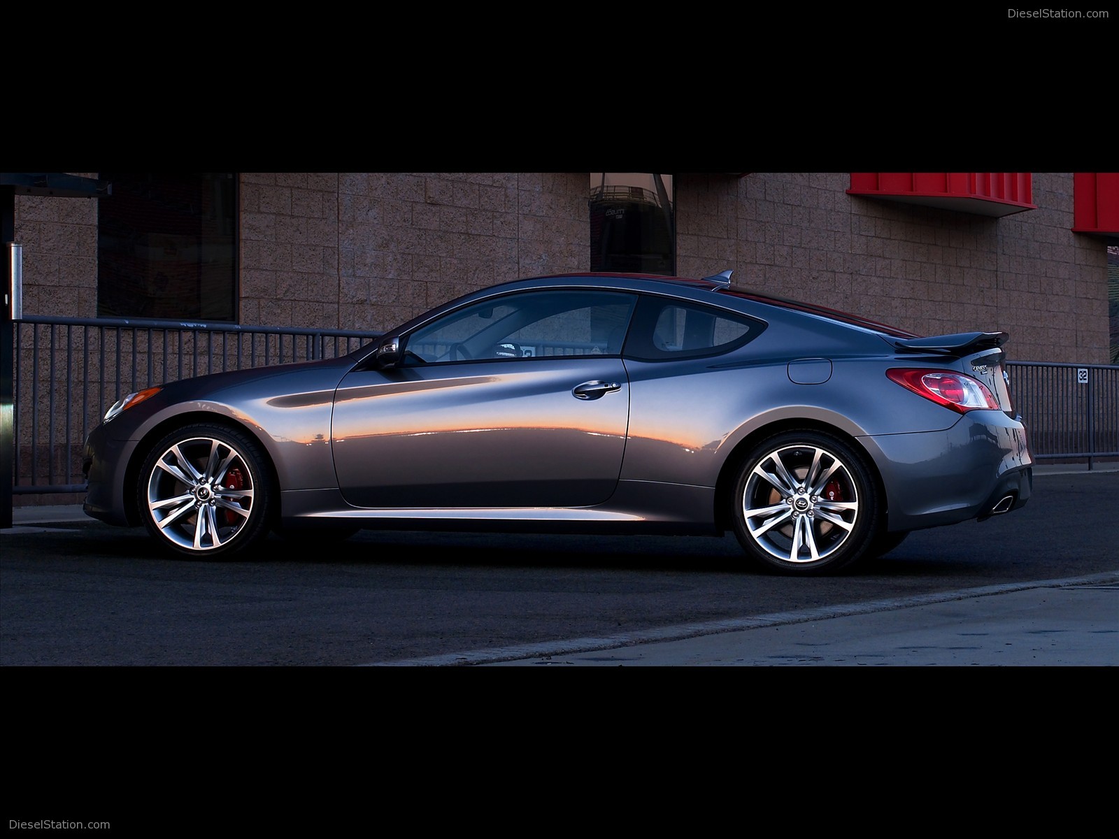 2010 Hyundai Genesis Coupe