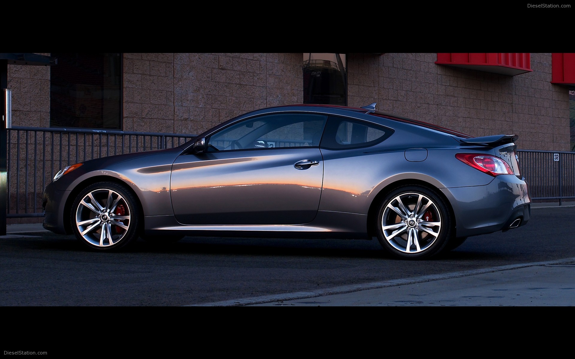 2010 Hyundai Genesis Coupe