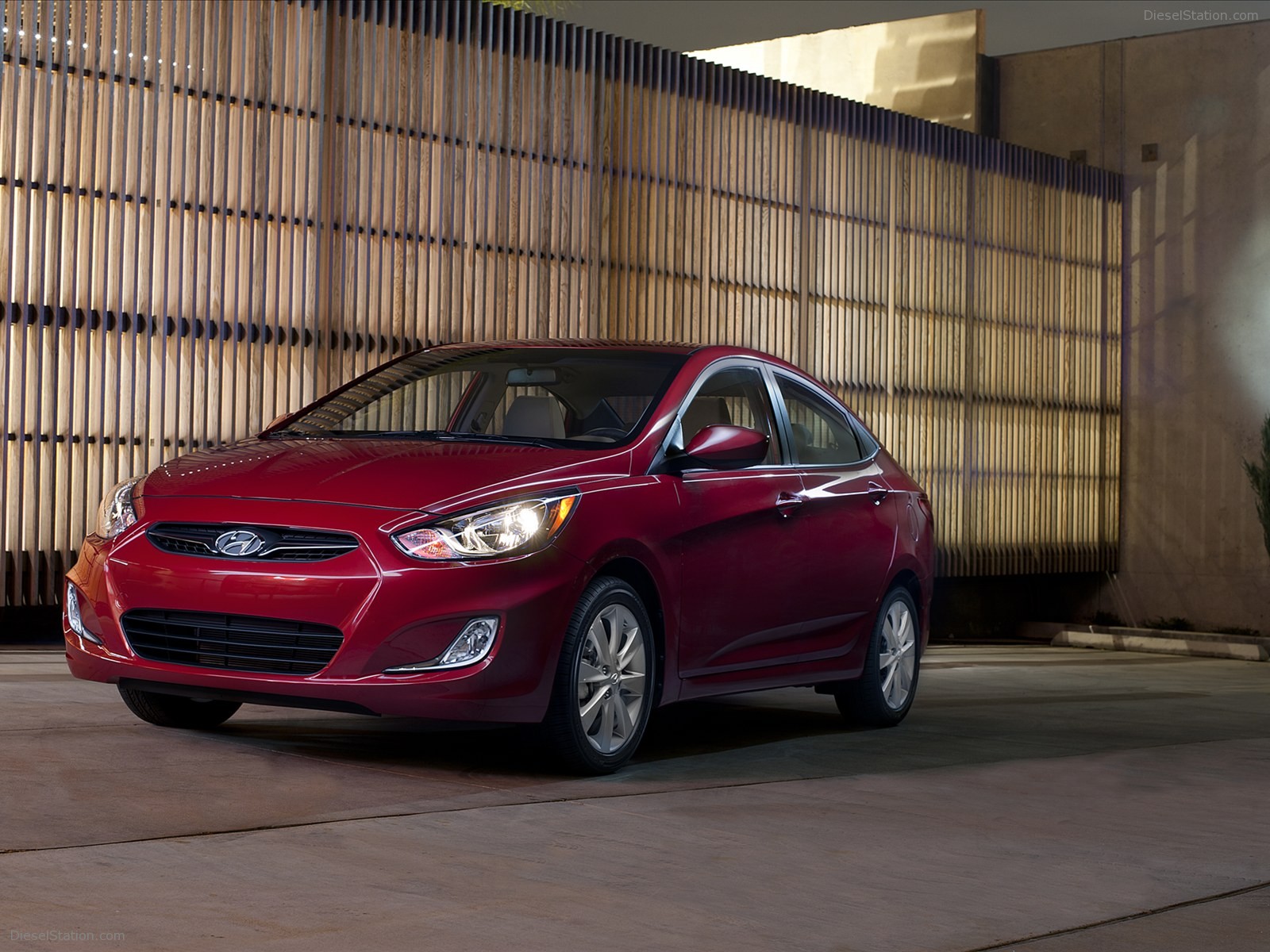 Hyundai Accent 2012
