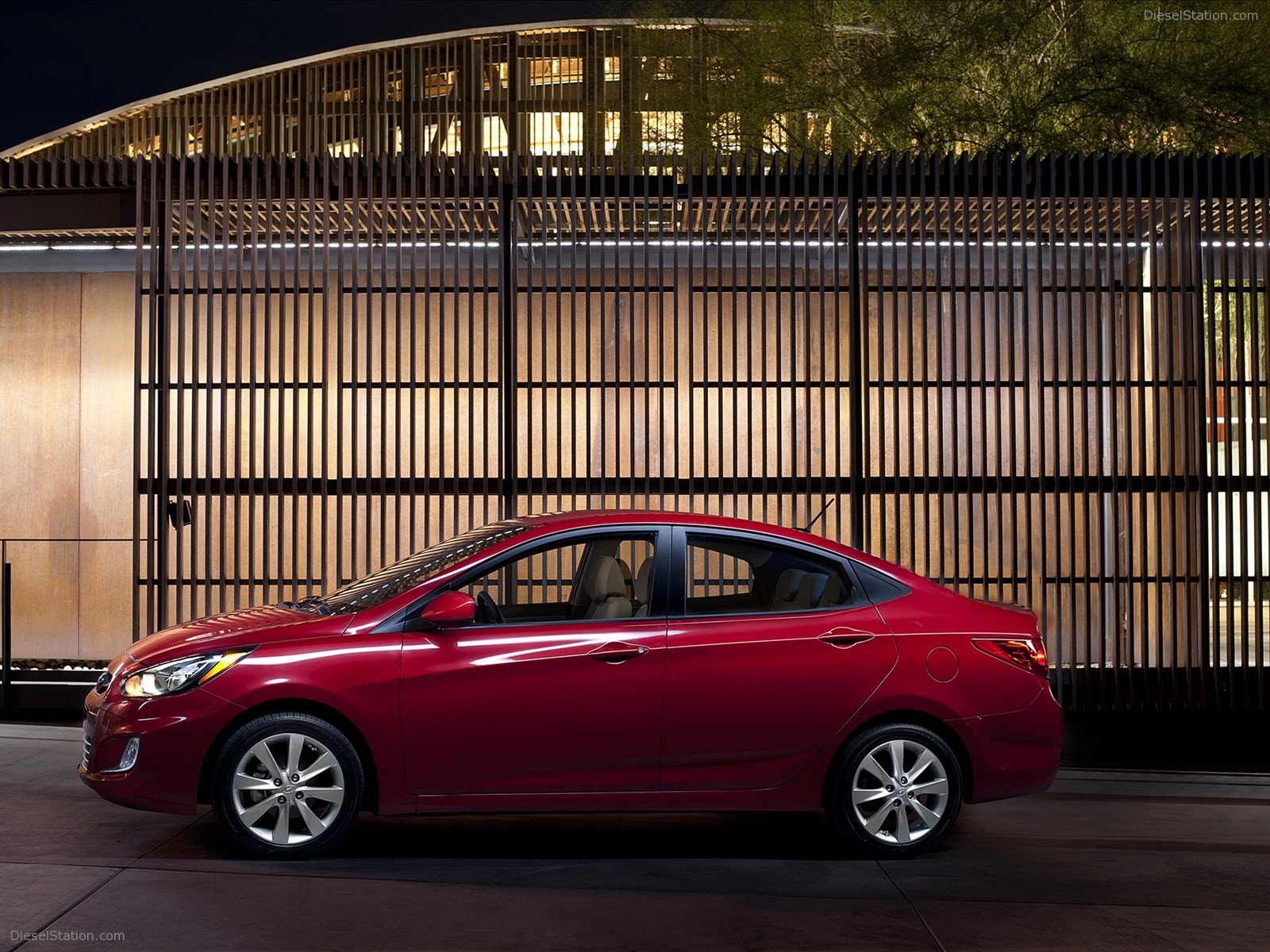 Hyundai Accent 2012