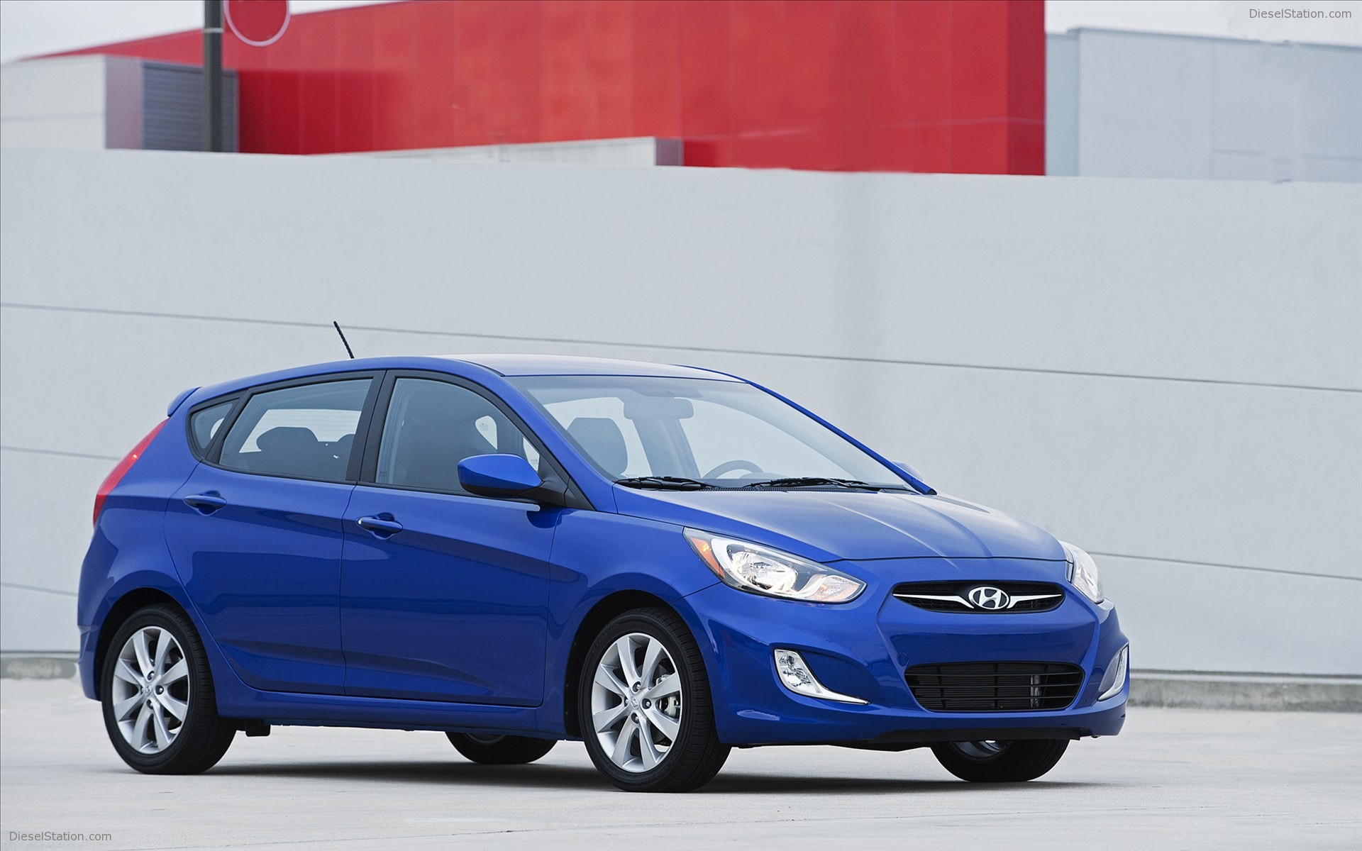 Hyundai Accent 2012