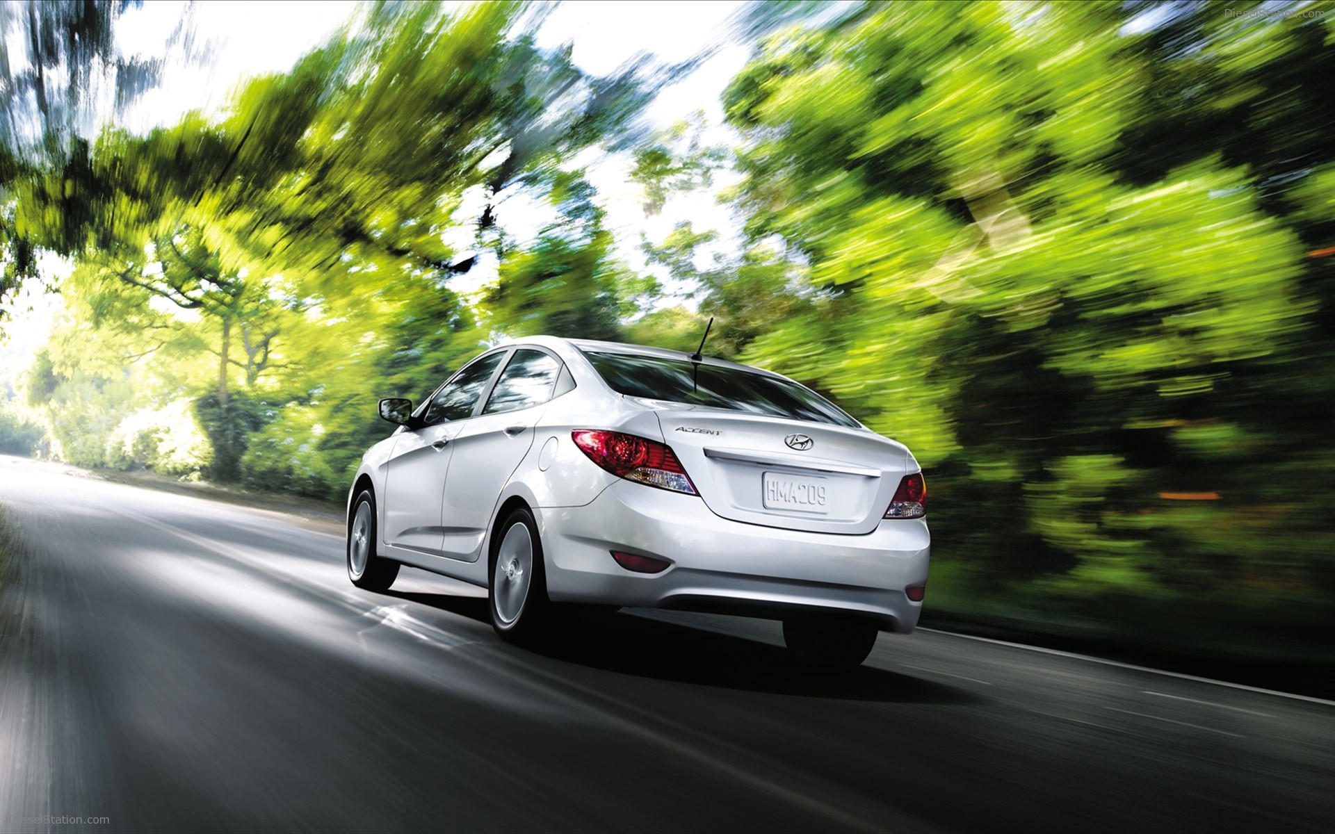 Hyundai Accent 2012