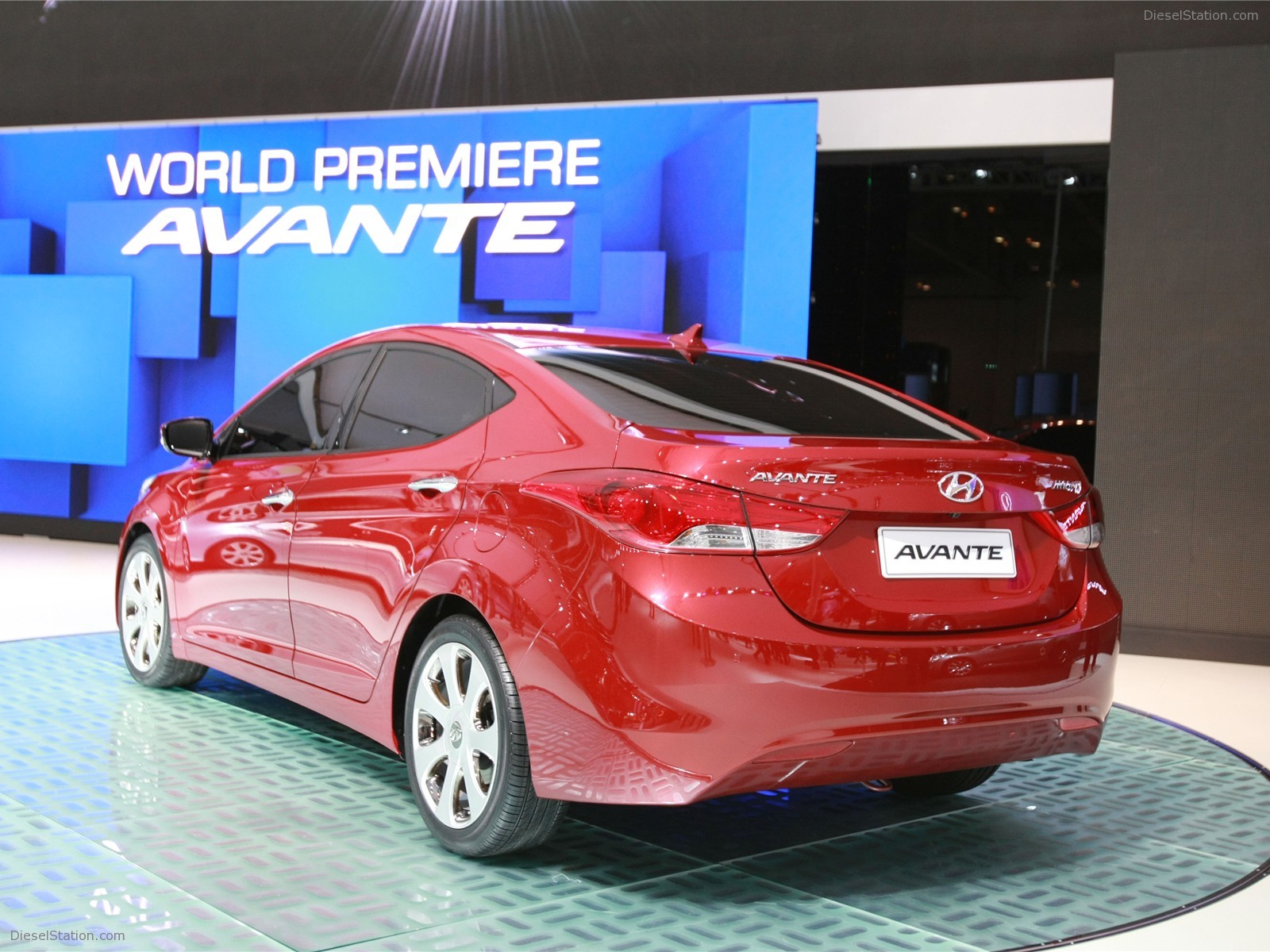 Hyundai Avante 2011