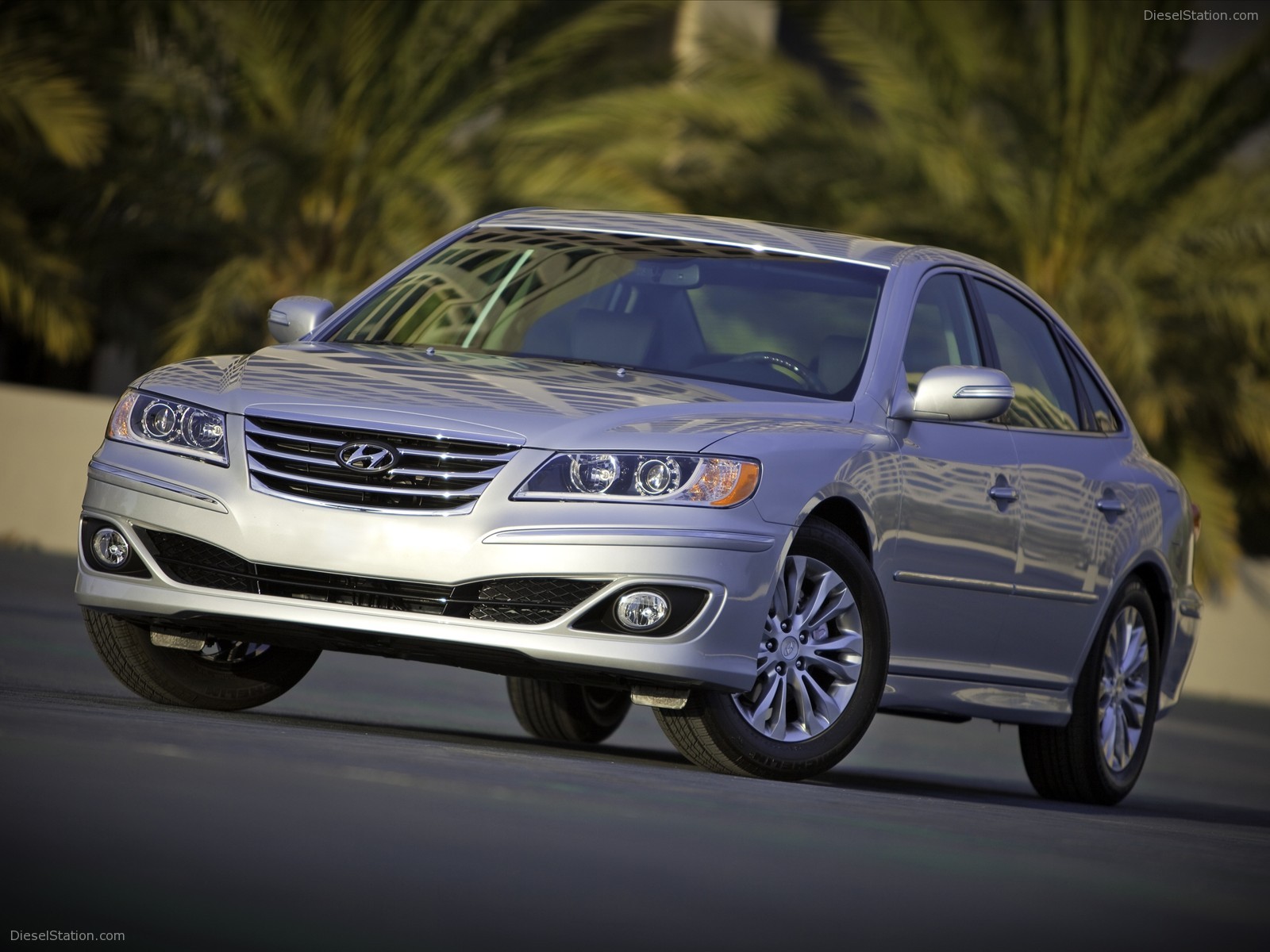 Hyundai Azera 2011