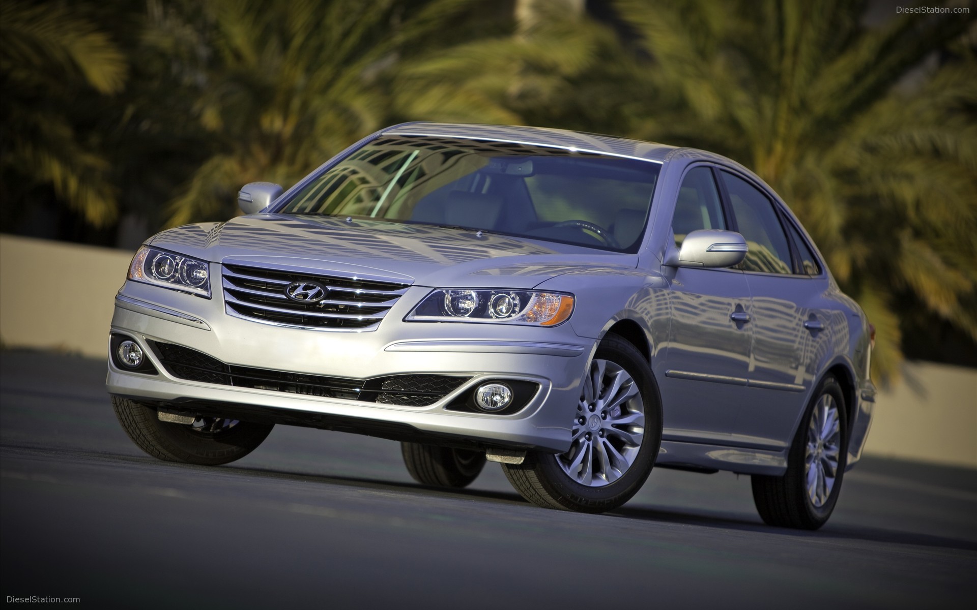 Hyundai Azera 2011