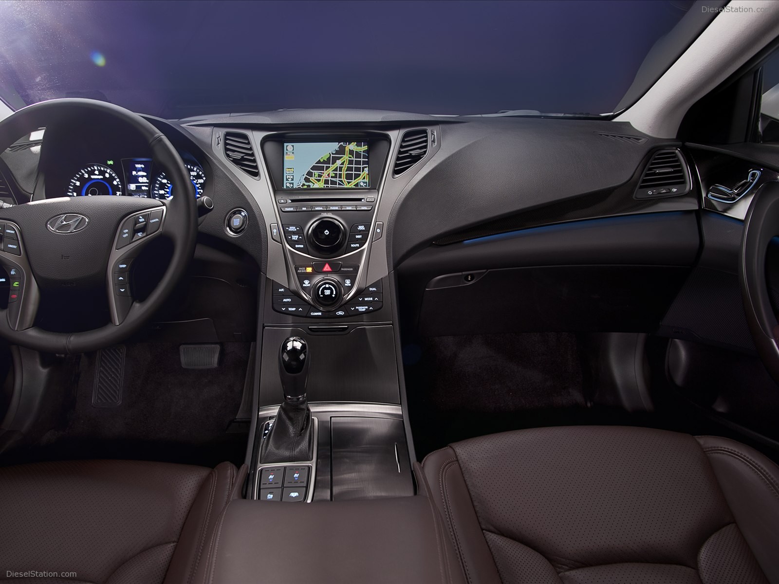 Hyundai Azera 2012
