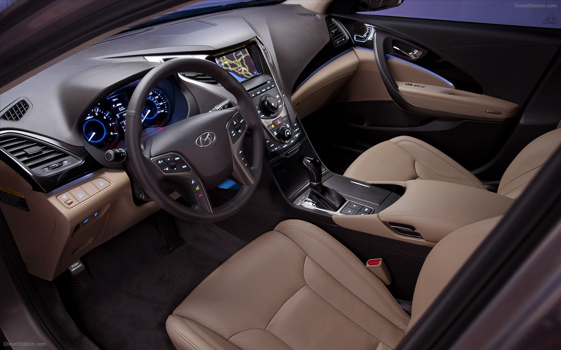 Hyundai Azera 2012