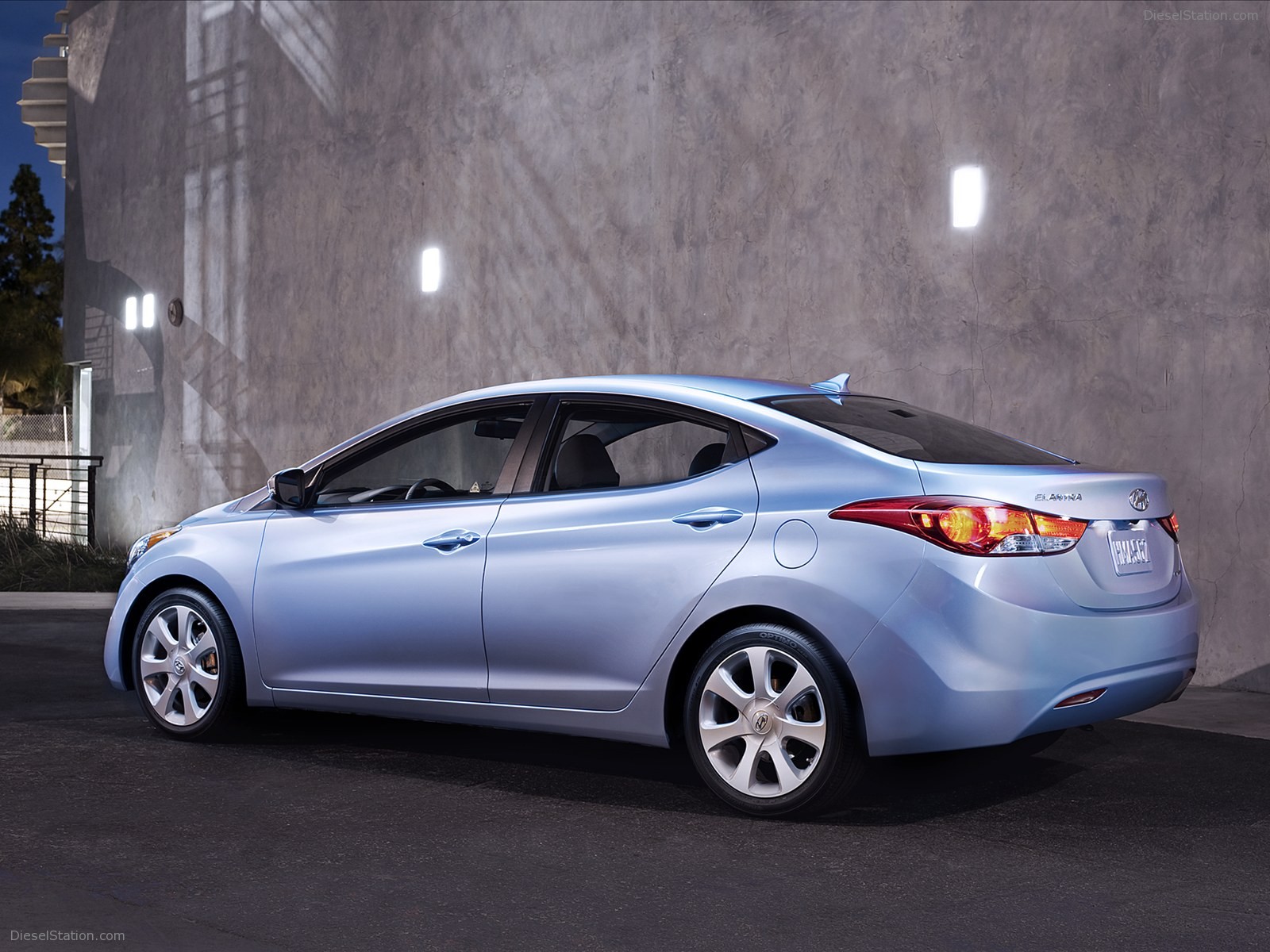 Hyundai Elantra 2011