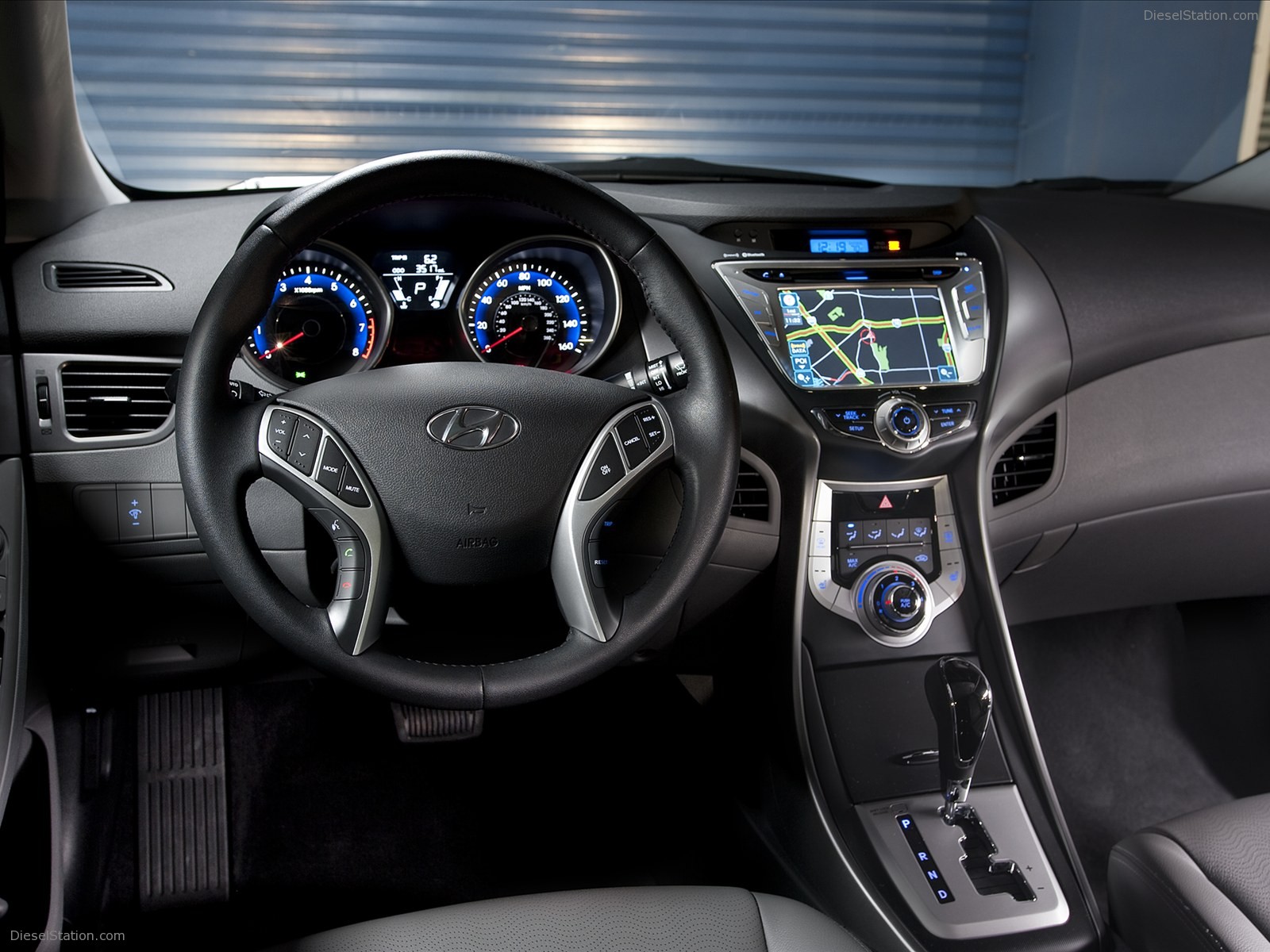 Hyundai Elantra 2011