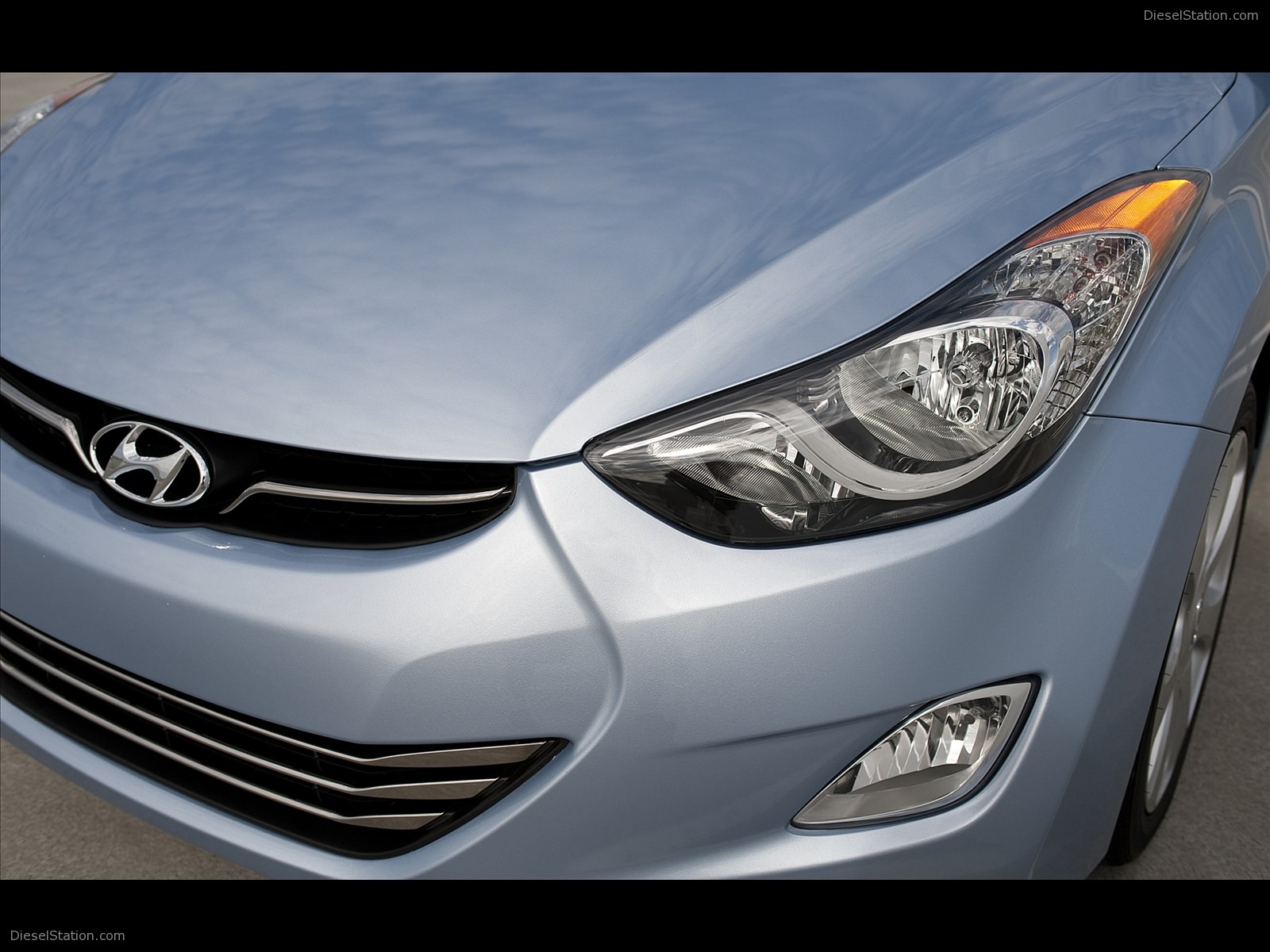 Hyundai Elantra 2011