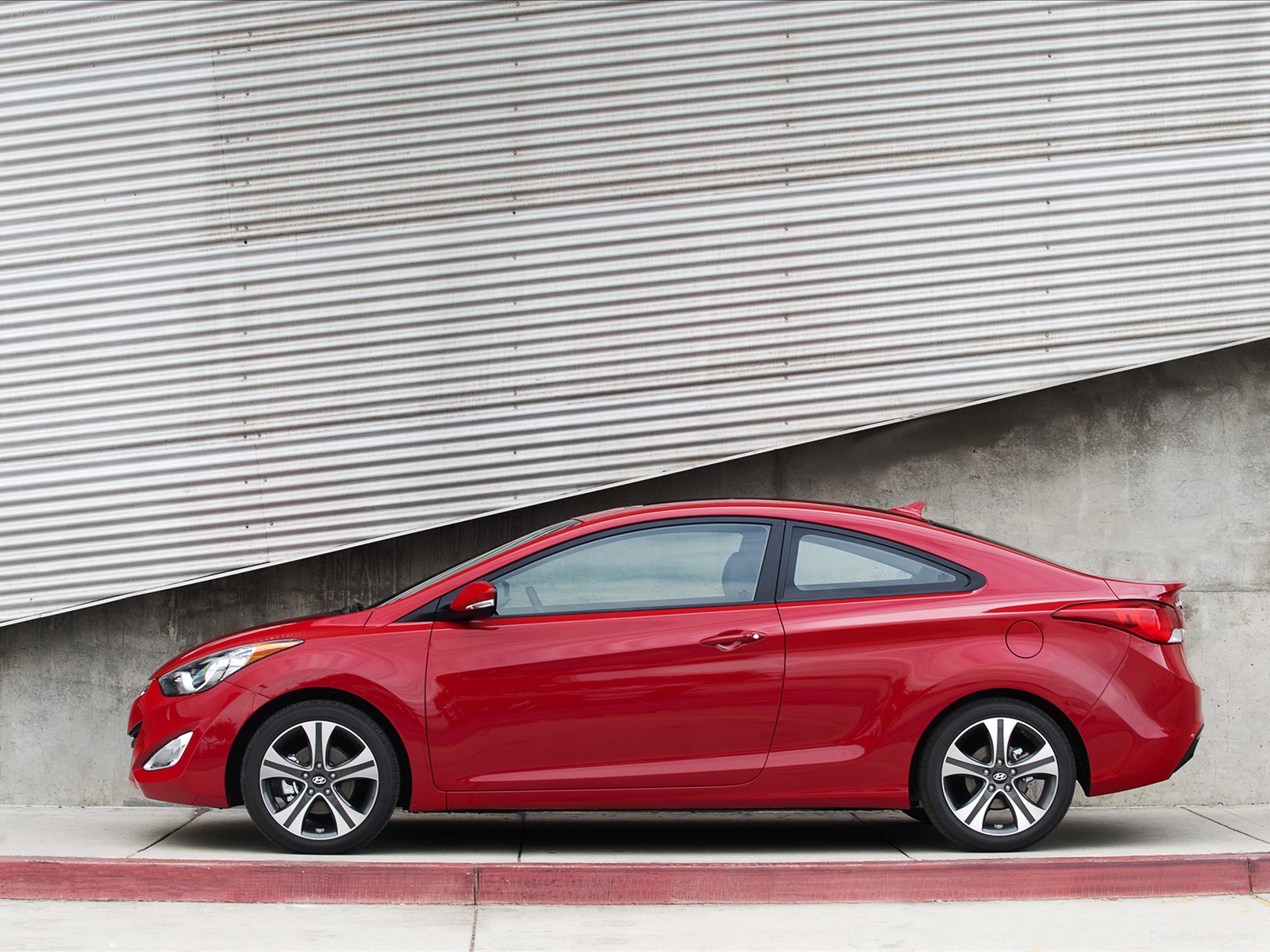 Hyundai Elantra Coupe 2013