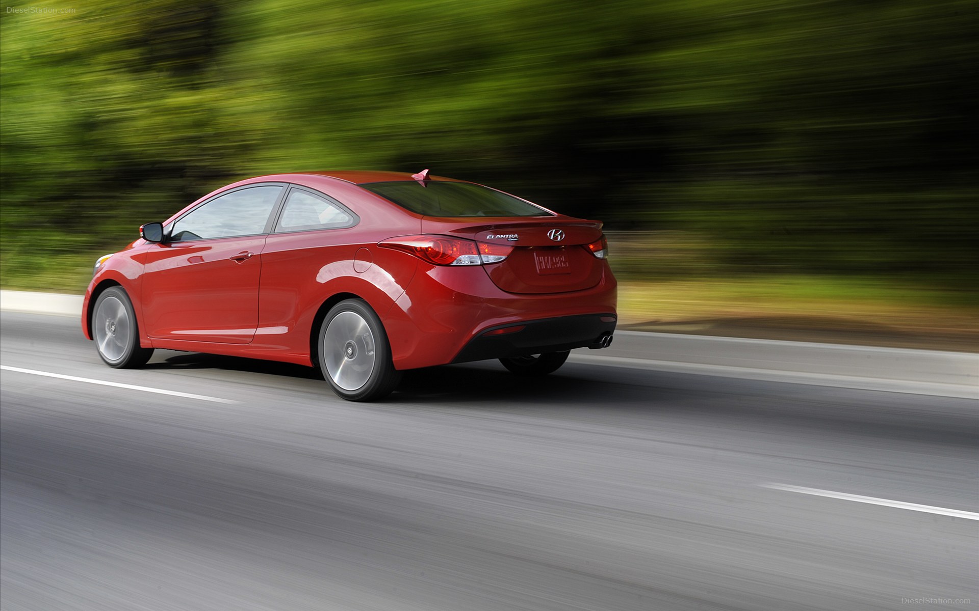 Hyundai Elantra Coupe 2013