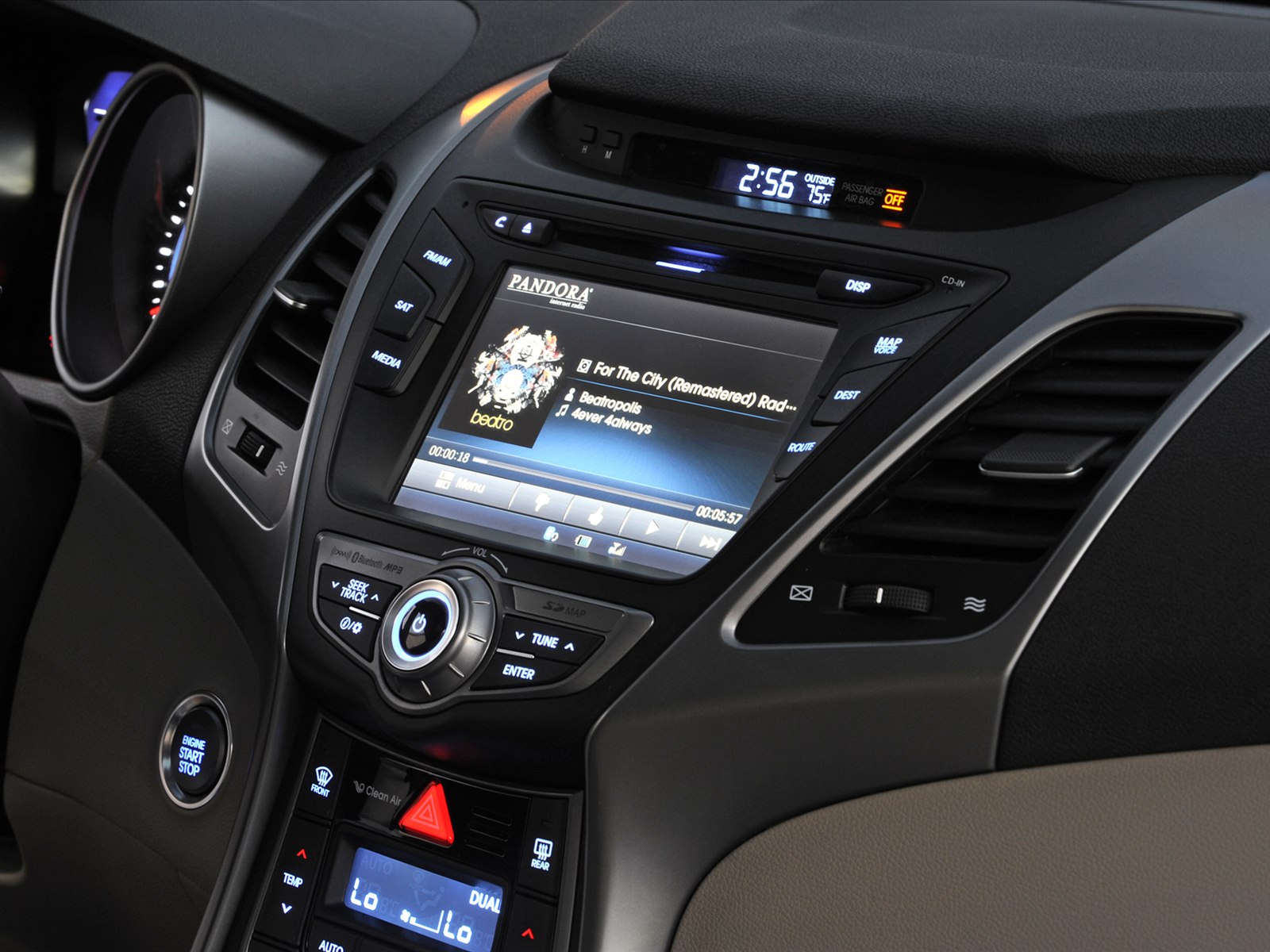 Hyundai Elantra Sedan 2014