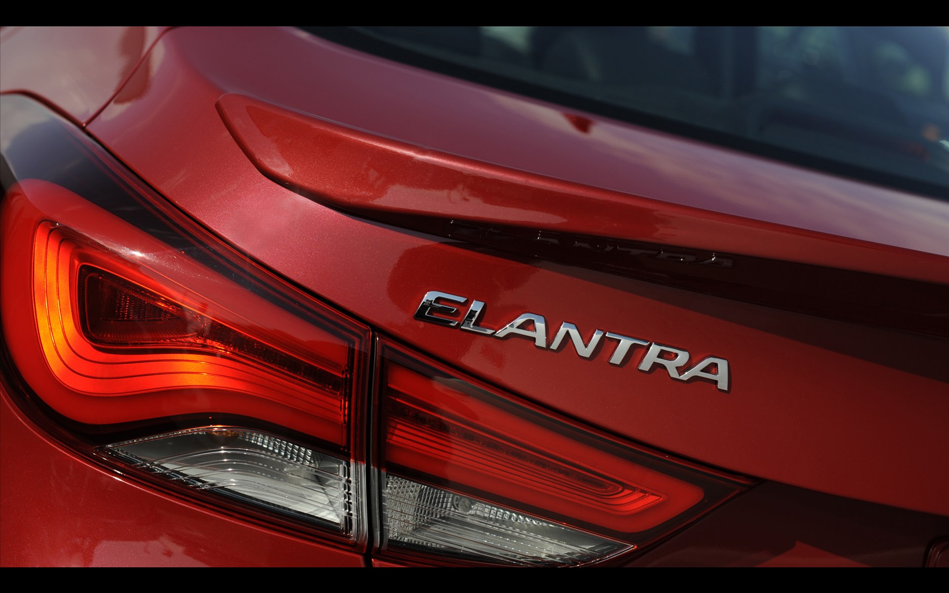Hyundai Elantra Sedan 2014