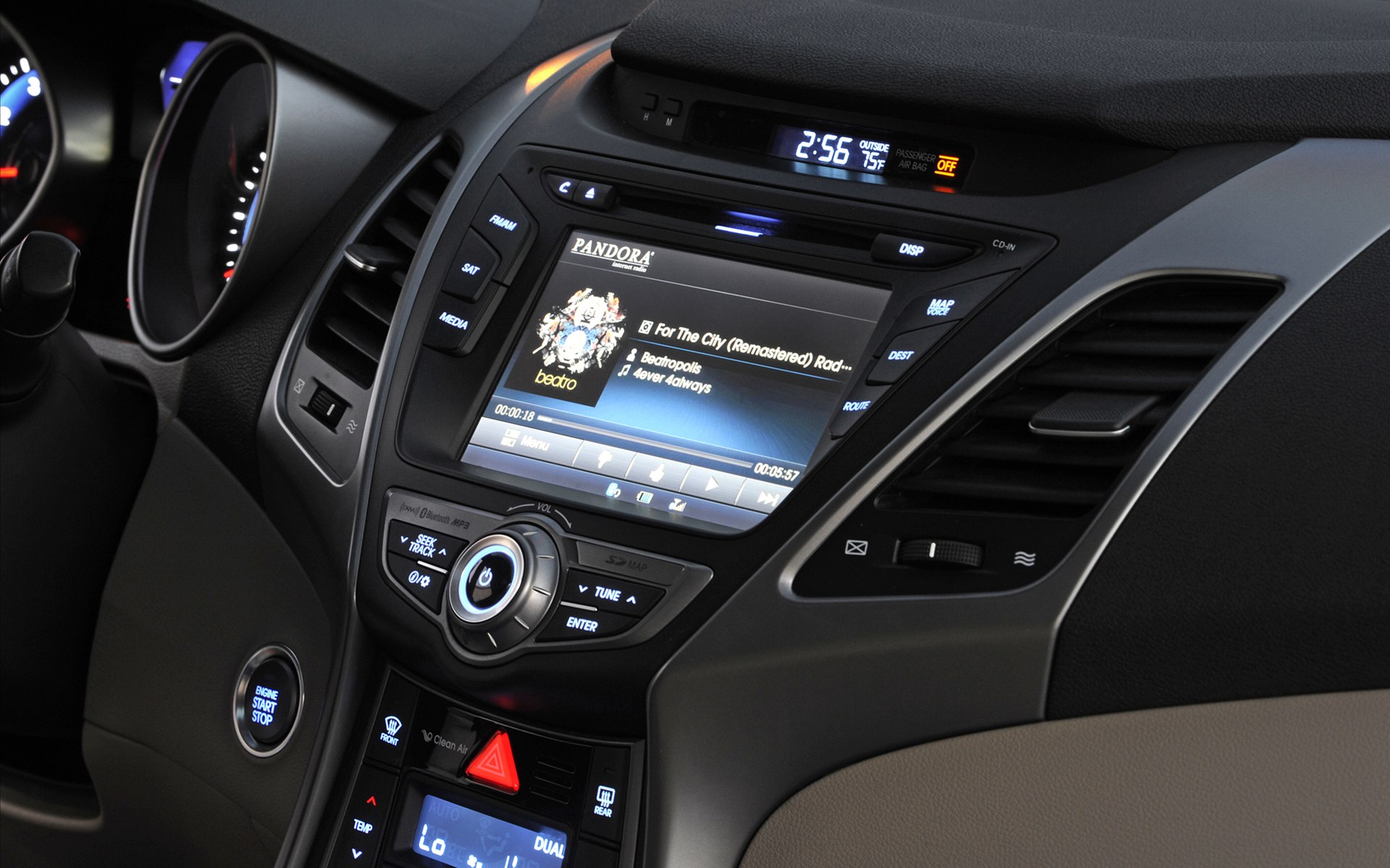 Hyundai Elantra Sedan 2014
