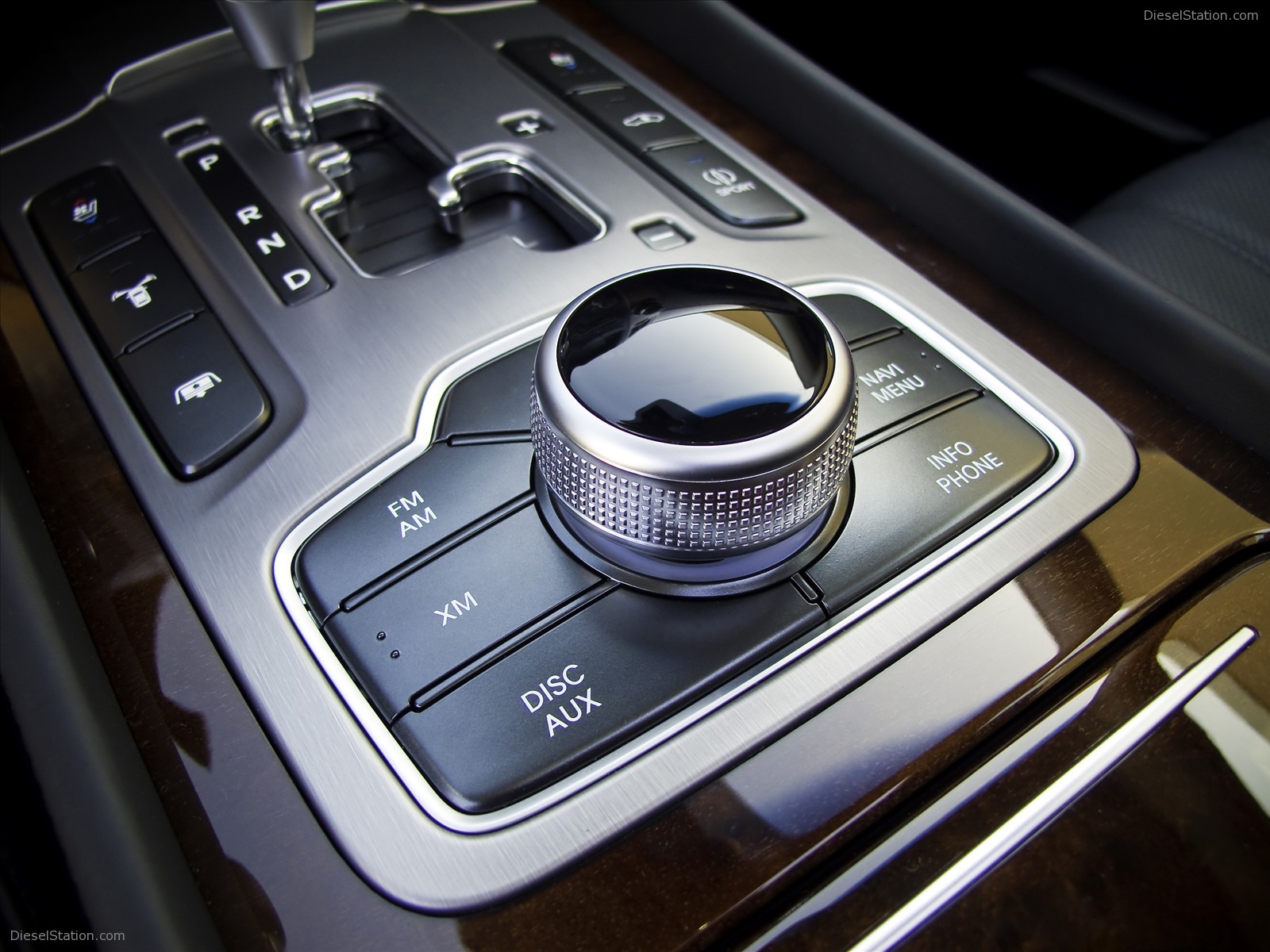 Hyundai Equus 2011