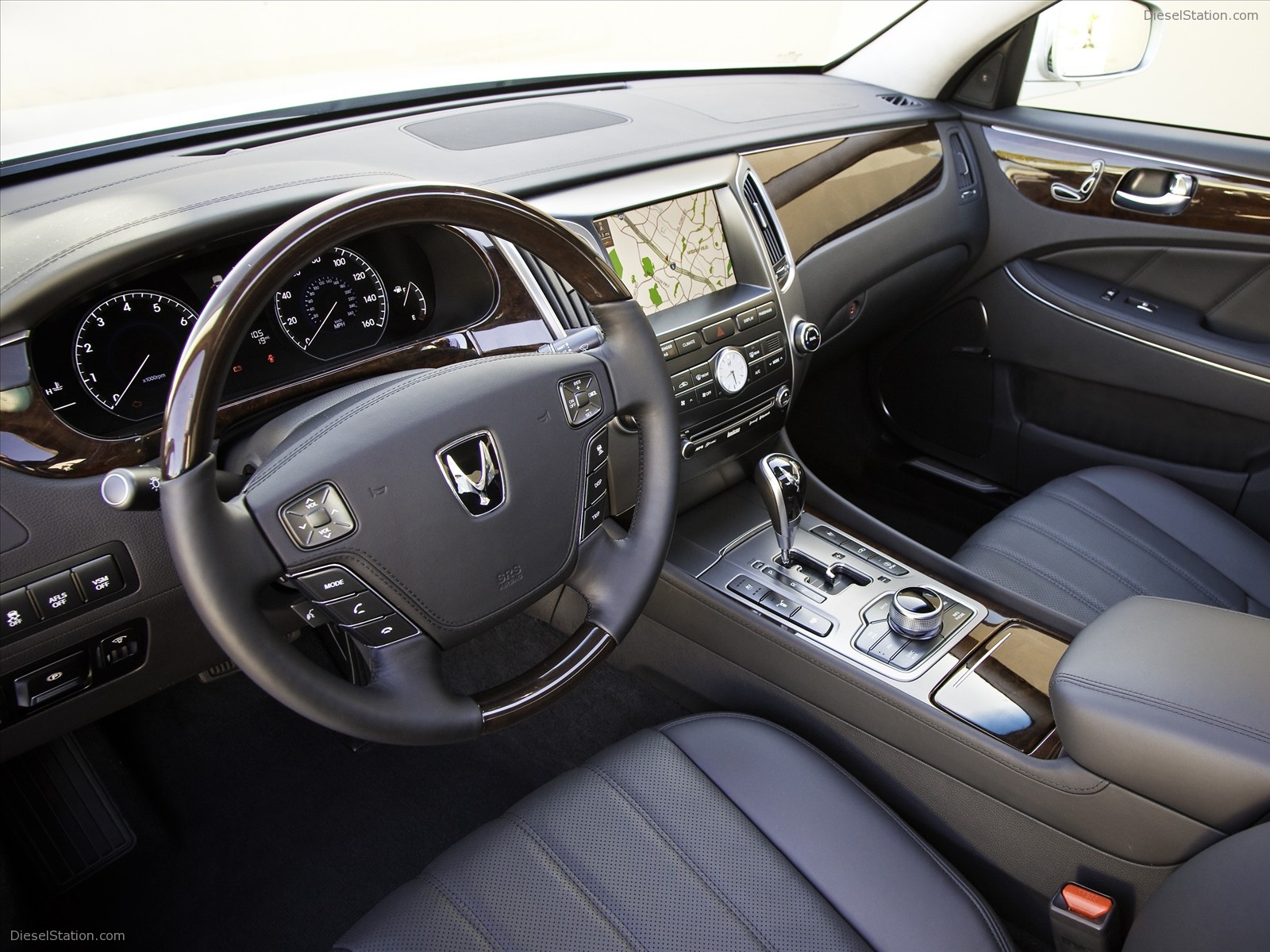 Hyundai Equus 2011