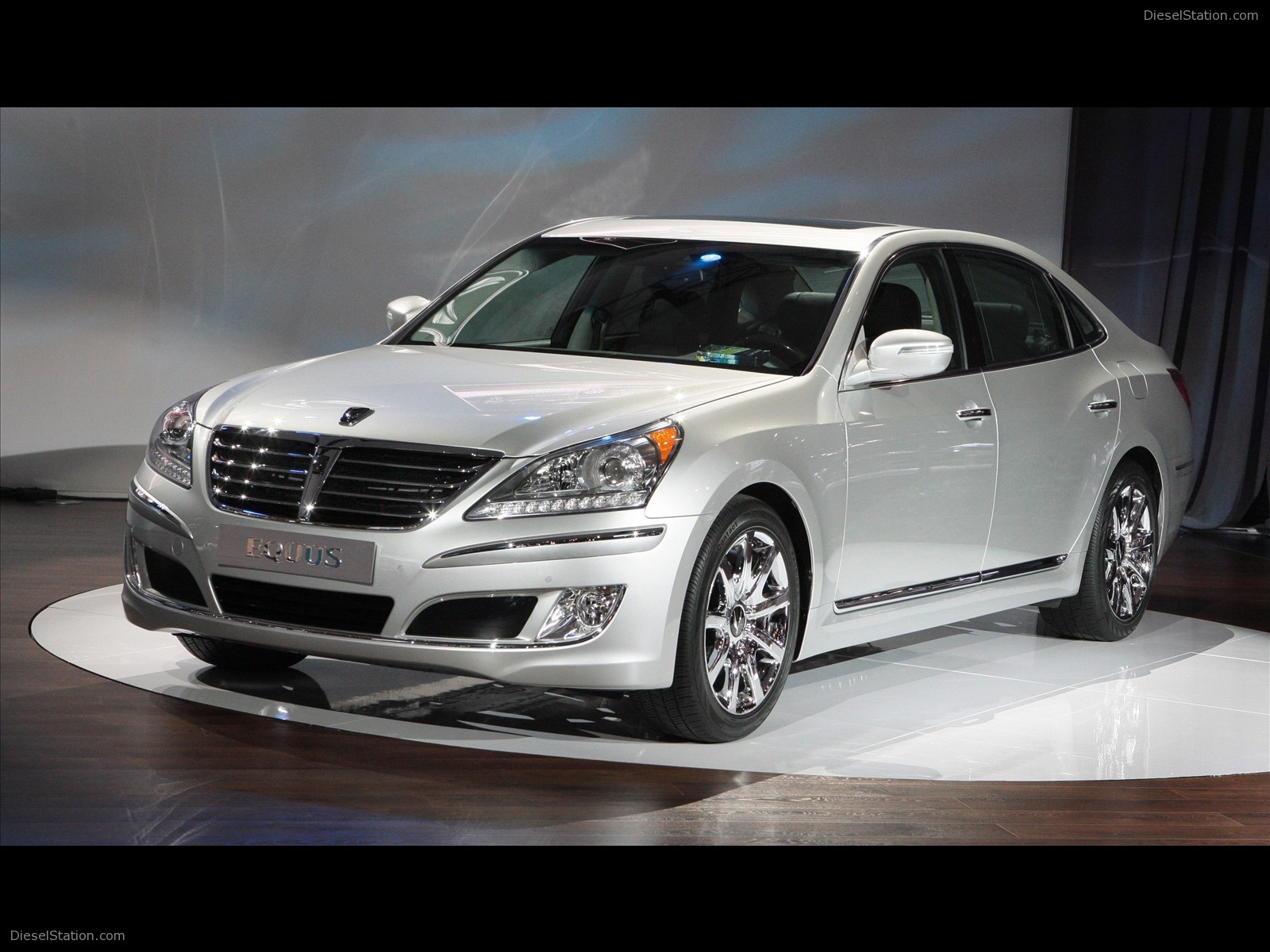 Hyundai Equus 2011