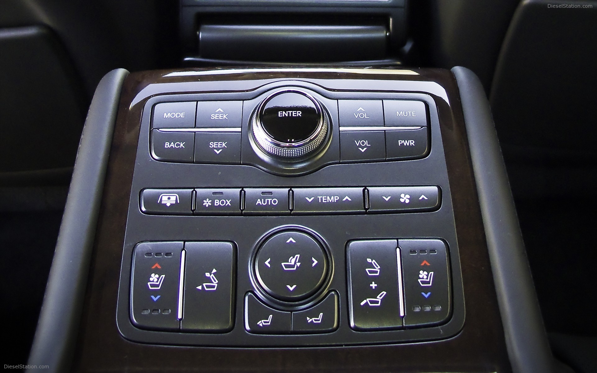 Hyundai Equus 2011