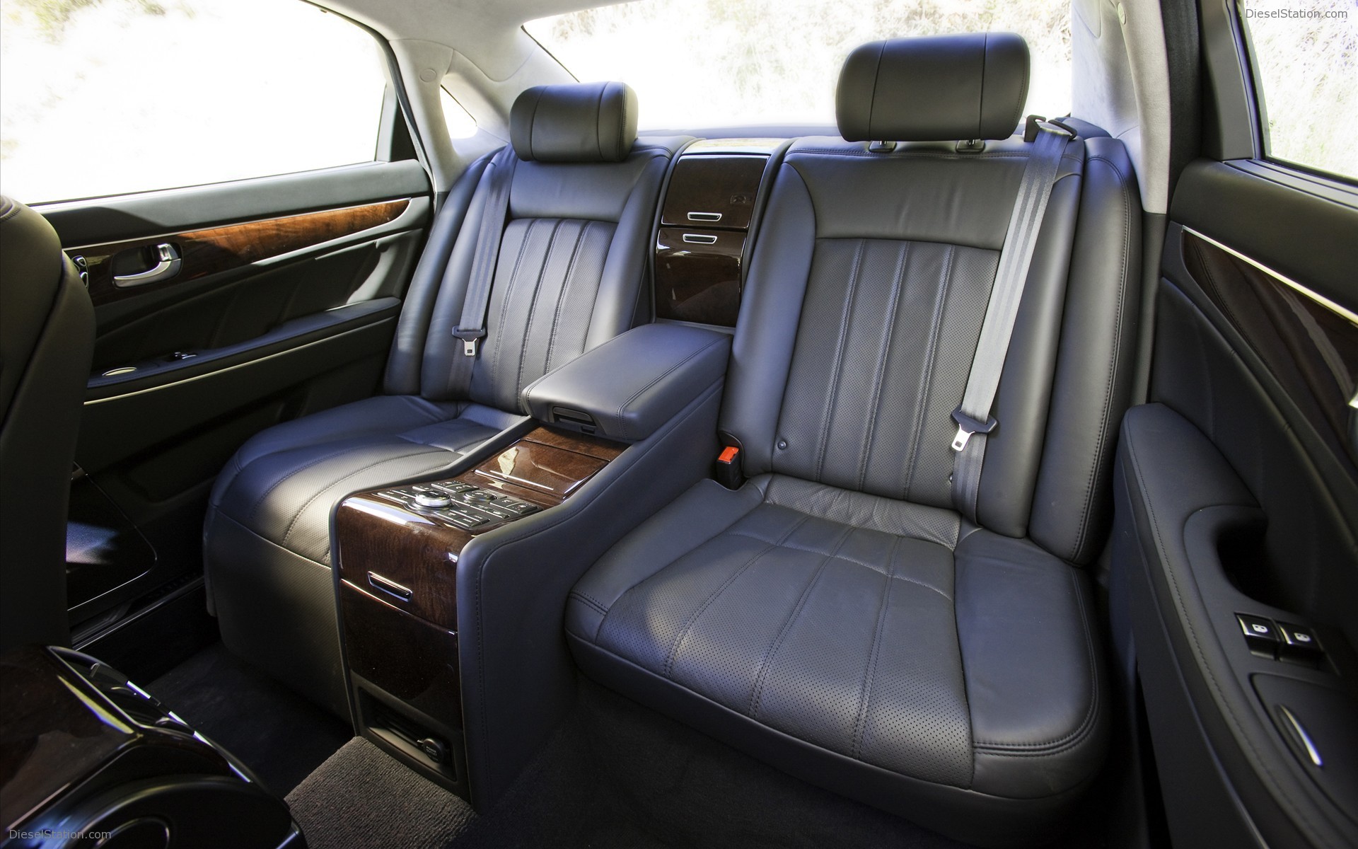 Hyundai Equus 2011