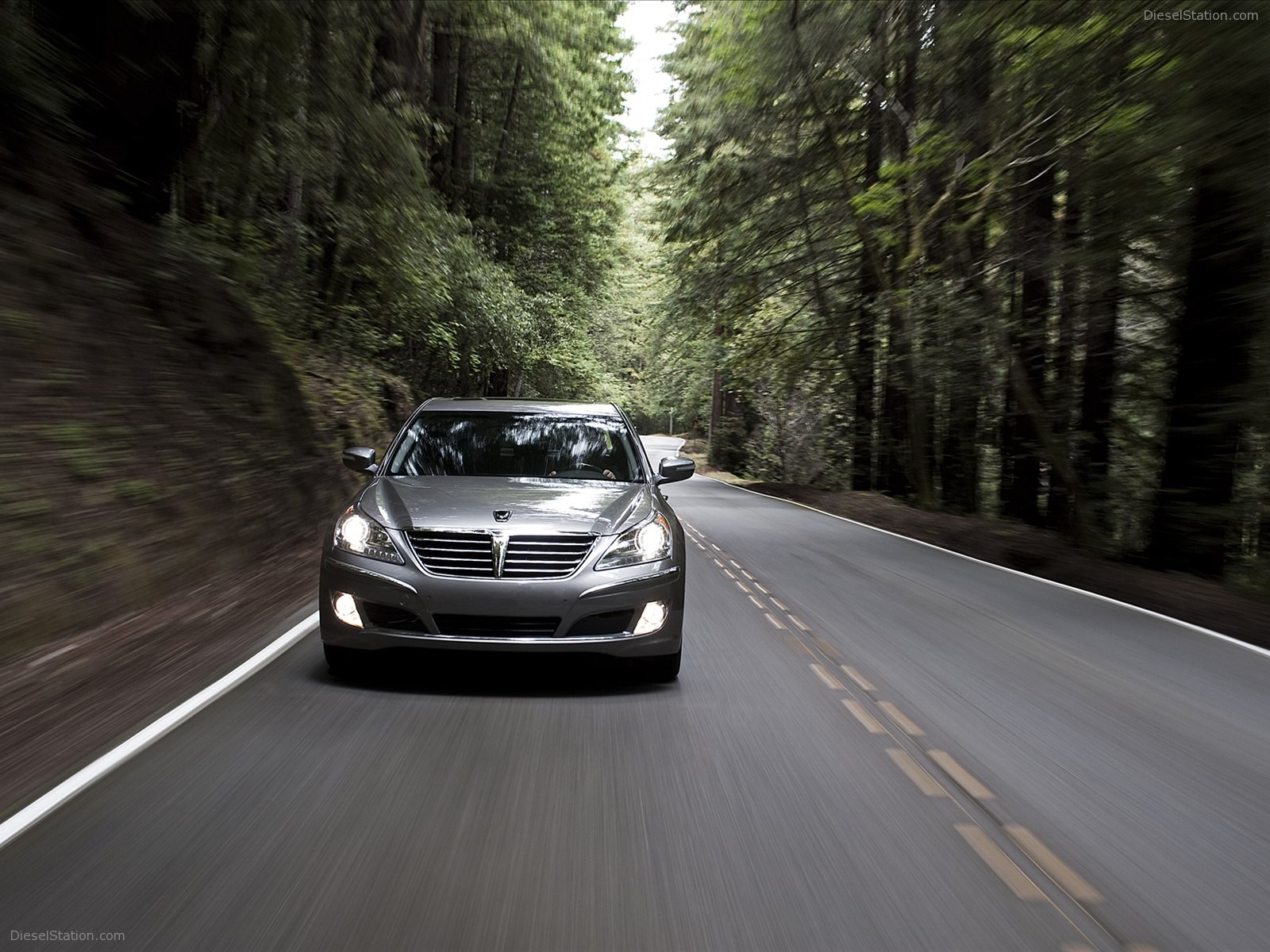 Hyundai Equus 2012
