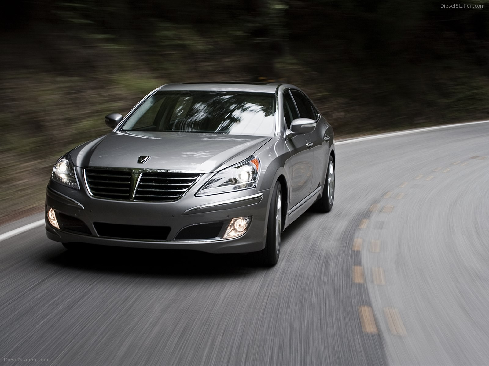 Hyundai Equus 2012