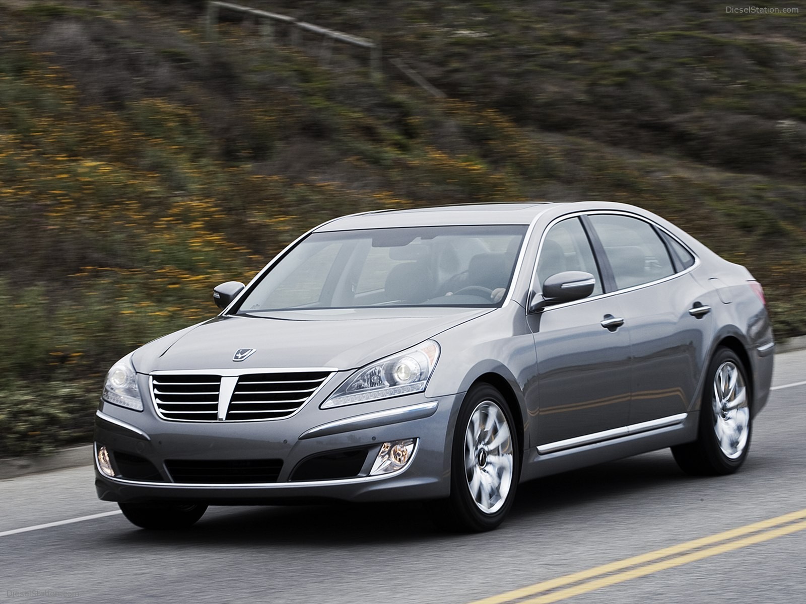 Hyundai Equus 2012