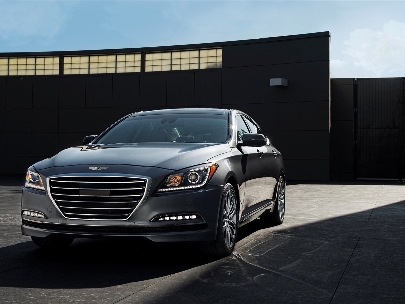 Hyundai Genesis 2015