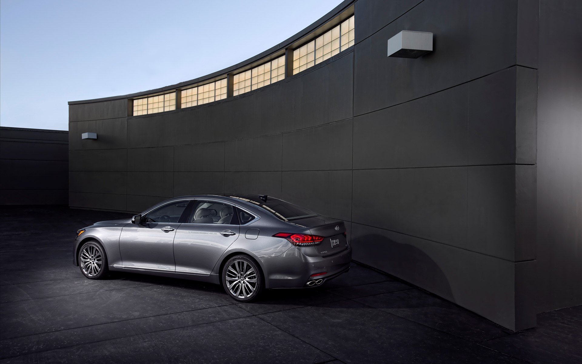 Hyundai Genesis 2015