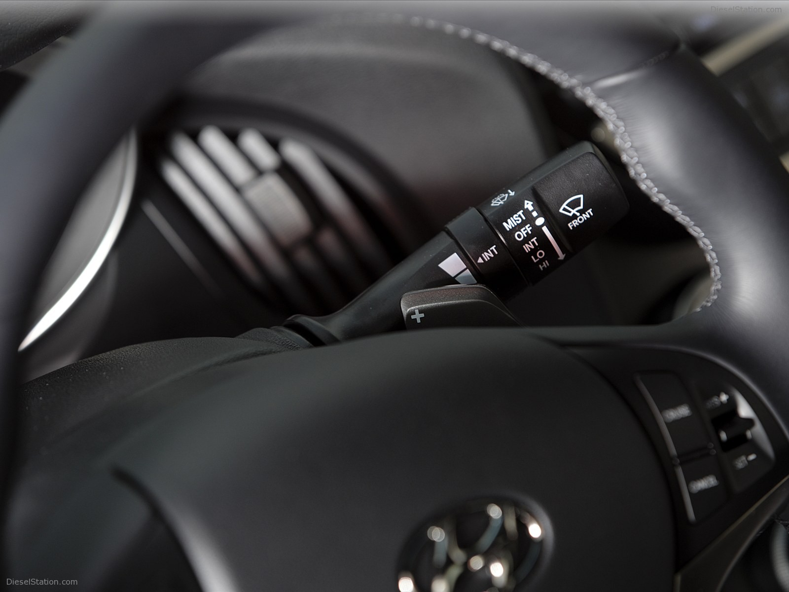 Hyundai Genesis Coupe 2013