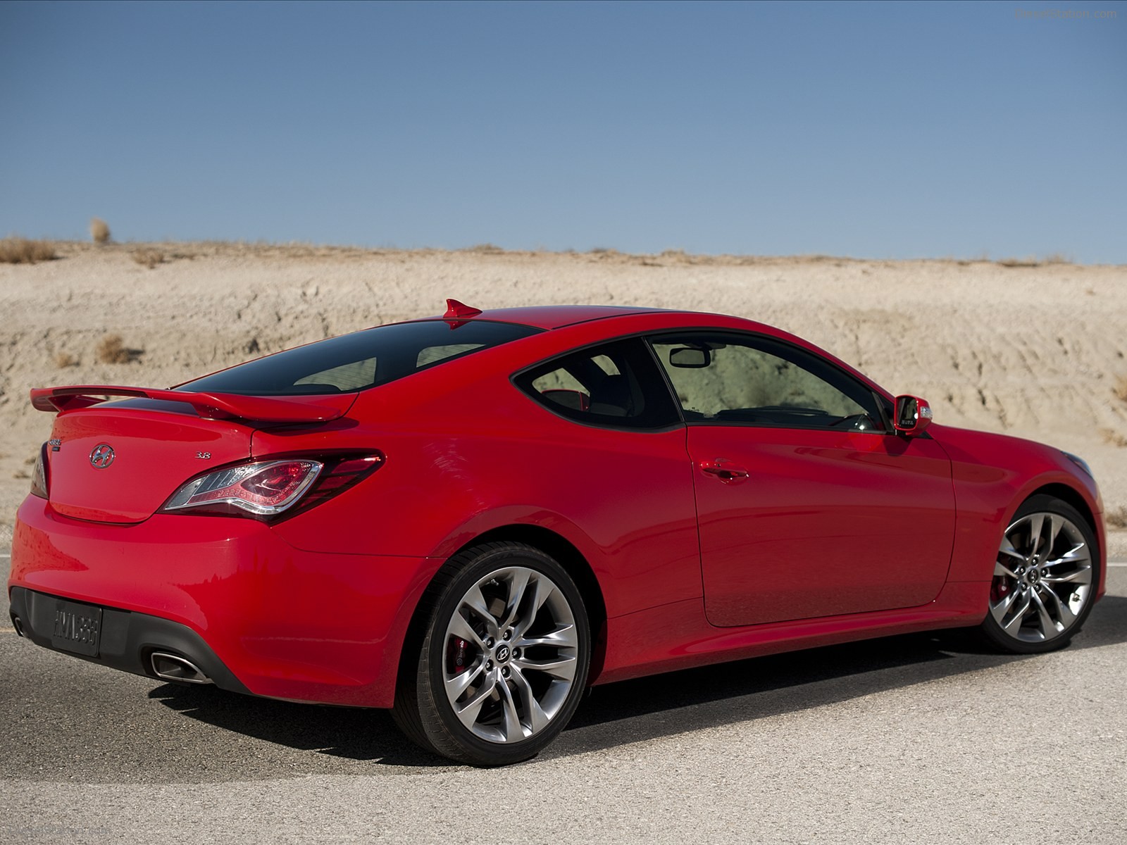 Hyundai Genesis Coupe 2013