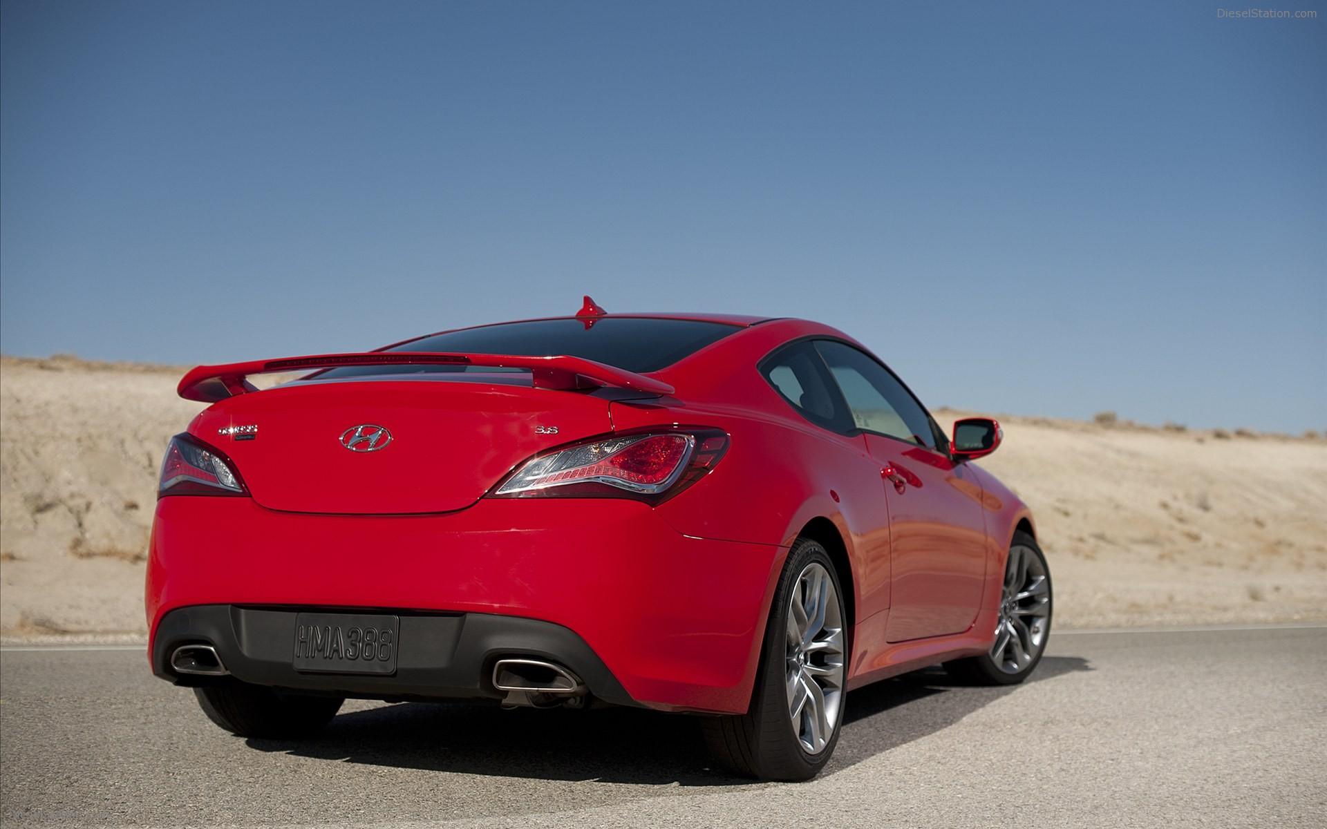 Hyundai Genesis Coupe 2013