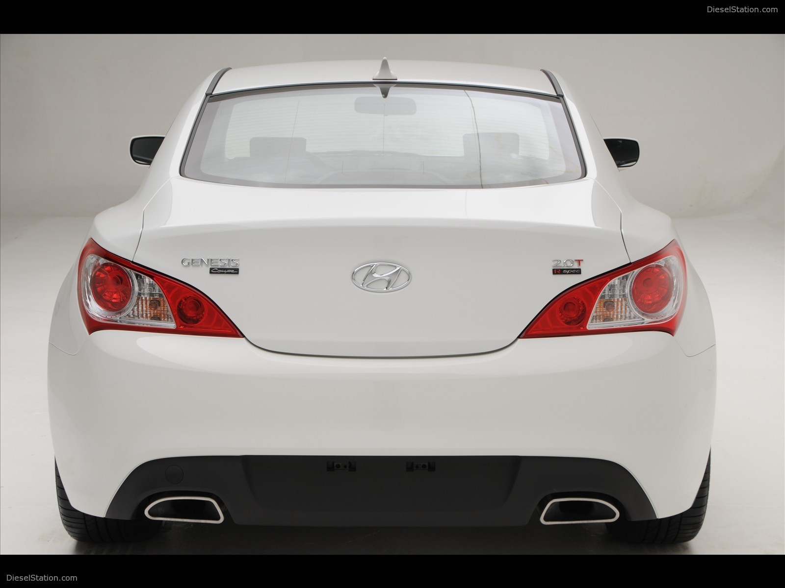 Hyundai Genesis Coupe R-Spec