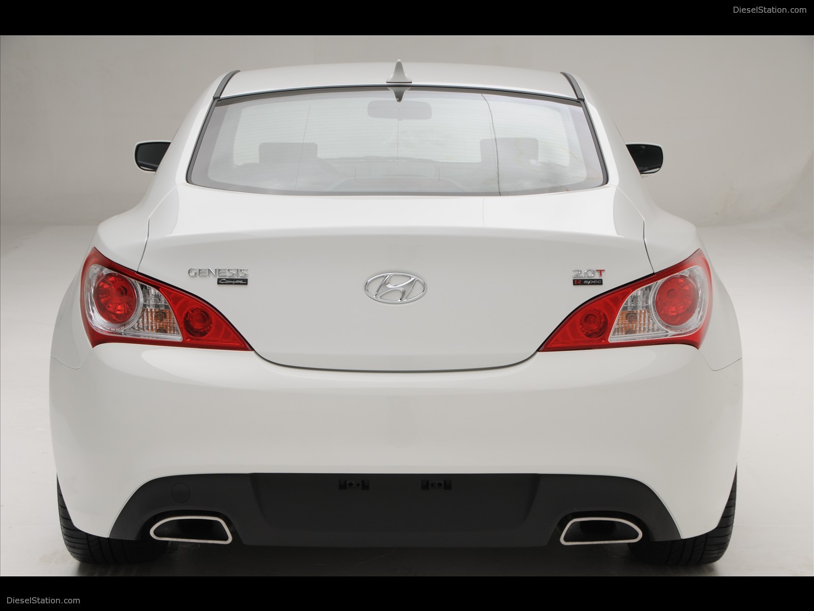 Hyundai Genesis Coupe R-Spec - New Pics