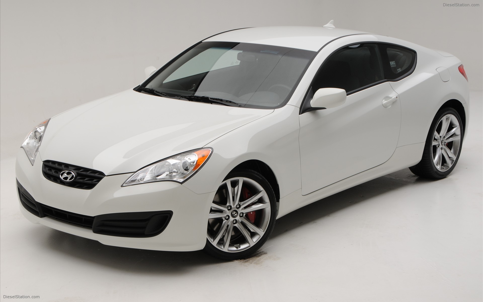 Hyundai Genesis Coupe R-Spec - New Pics Hyundai Genesis Coupe R-Spec - New Pics