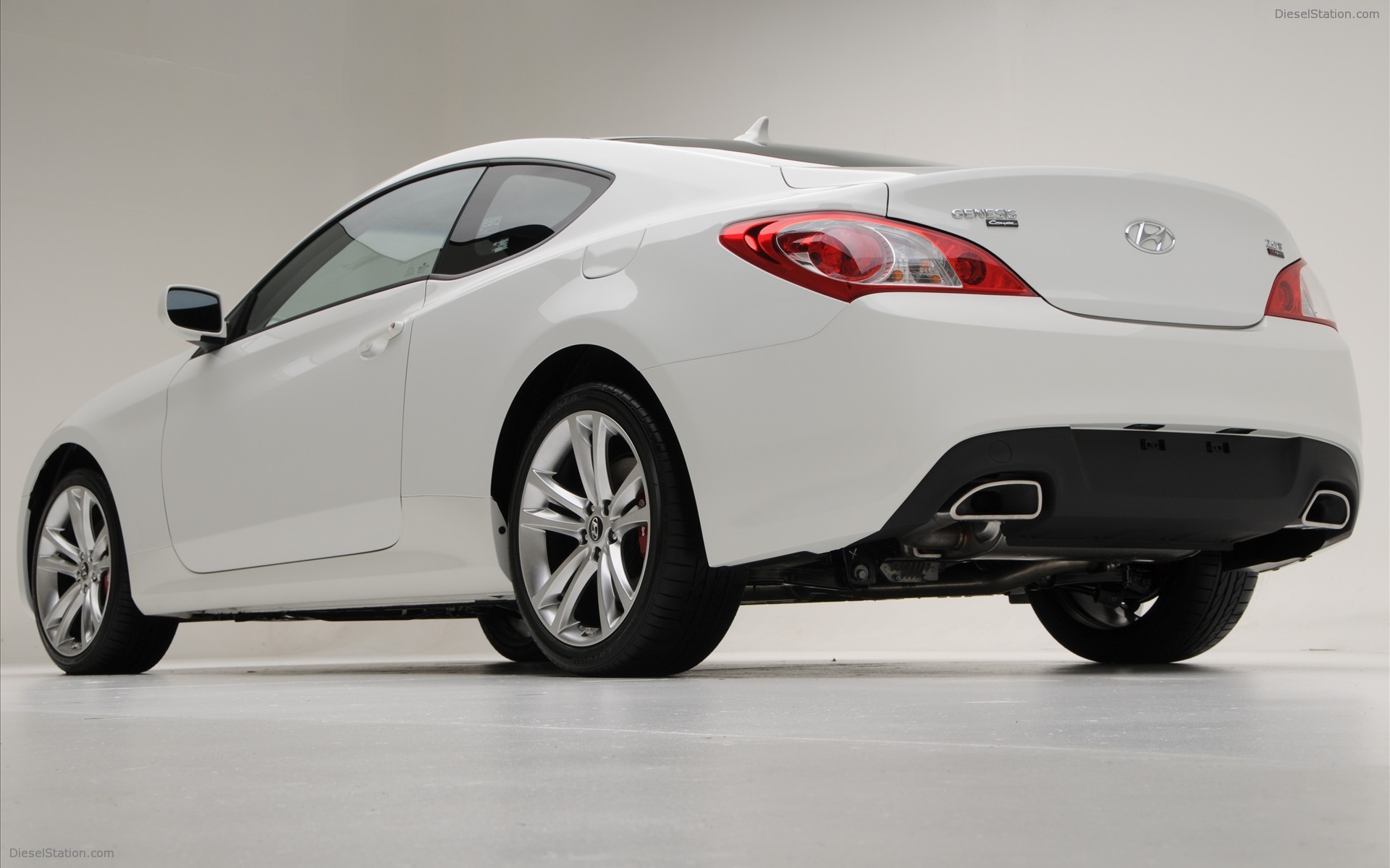 Hyundai Genesis Coupe R-Spec - New Pics Hyundai Genesis Coupe R-Spec - New Pics