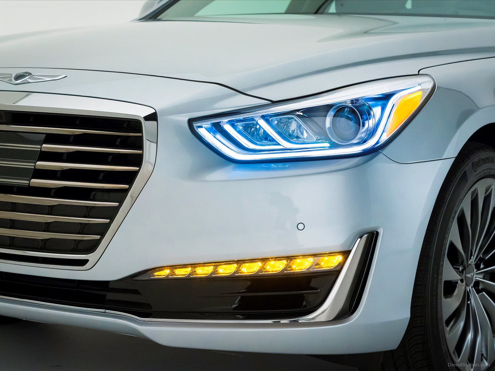 Hyundai Genesis G90 2017